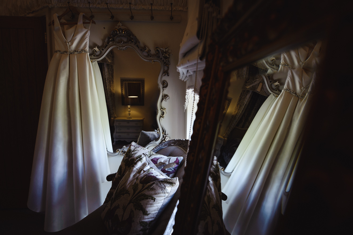 Gorcott Hall Worcestershire Wedding-4.jpg