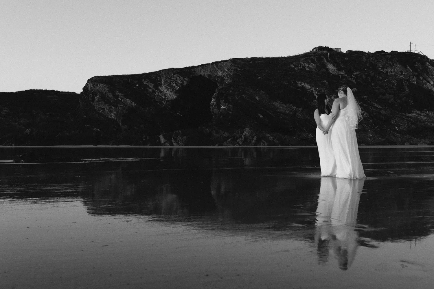 Destination Wedding Photographer Cornwall-114.jpg