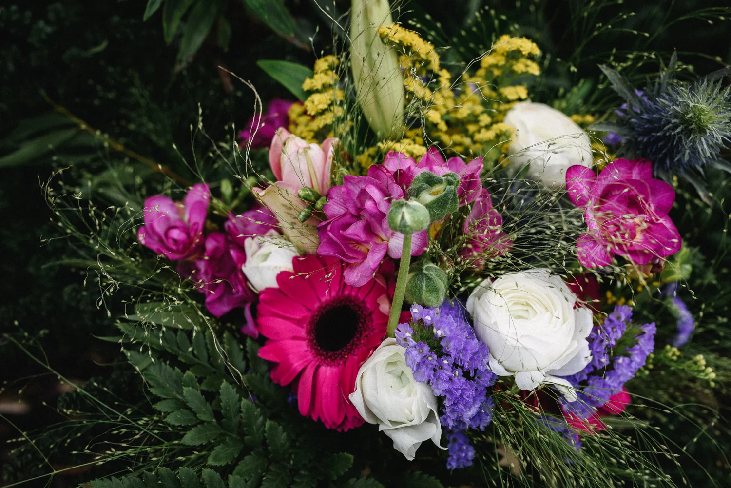 Mythe Barn Wedding Photographer-15.jpg
