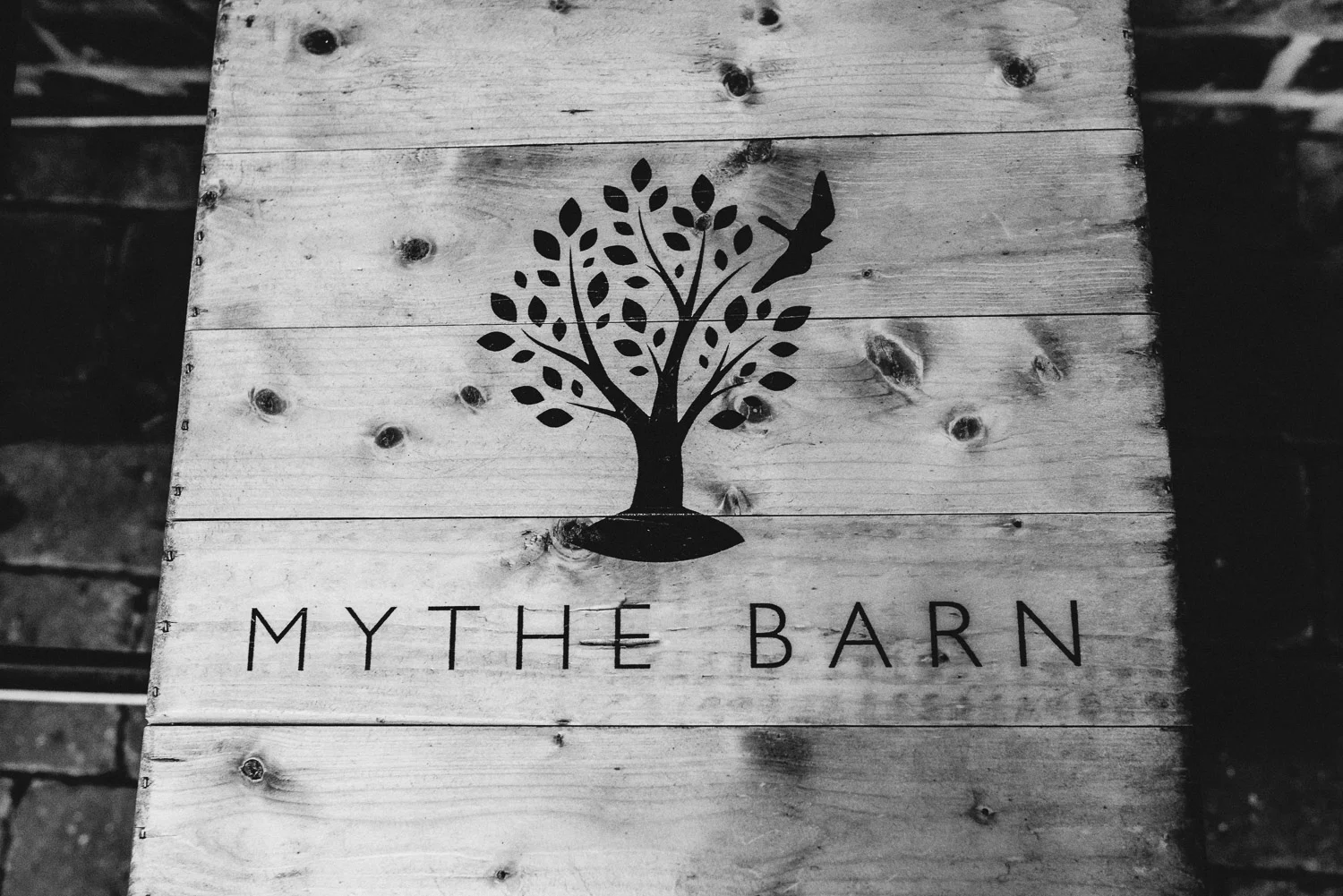 Mythe Barn Wedding Photographer-120.jpg