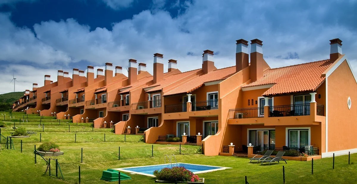 residences-3-bedroom-townhouses-2.jpg
