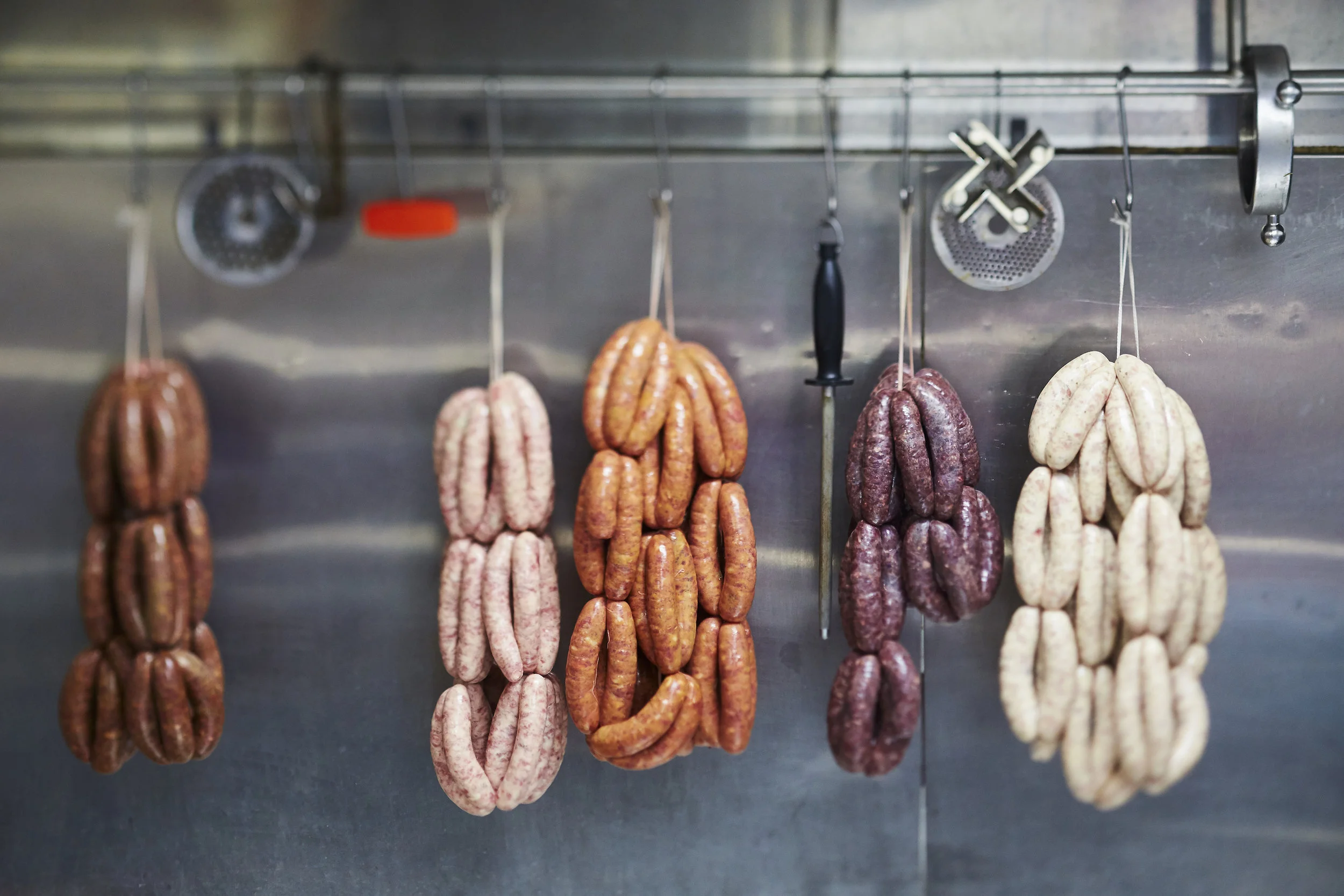 Beef with Bush Tomato Hanging_ 3.jpg