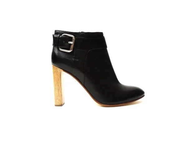 blackbootie1_grande.jpg