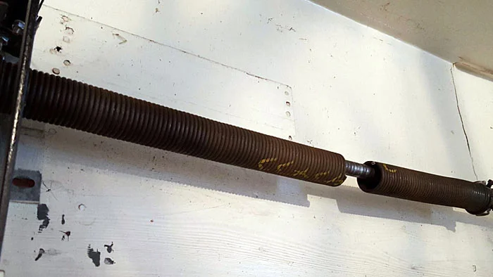 garage door broken spring