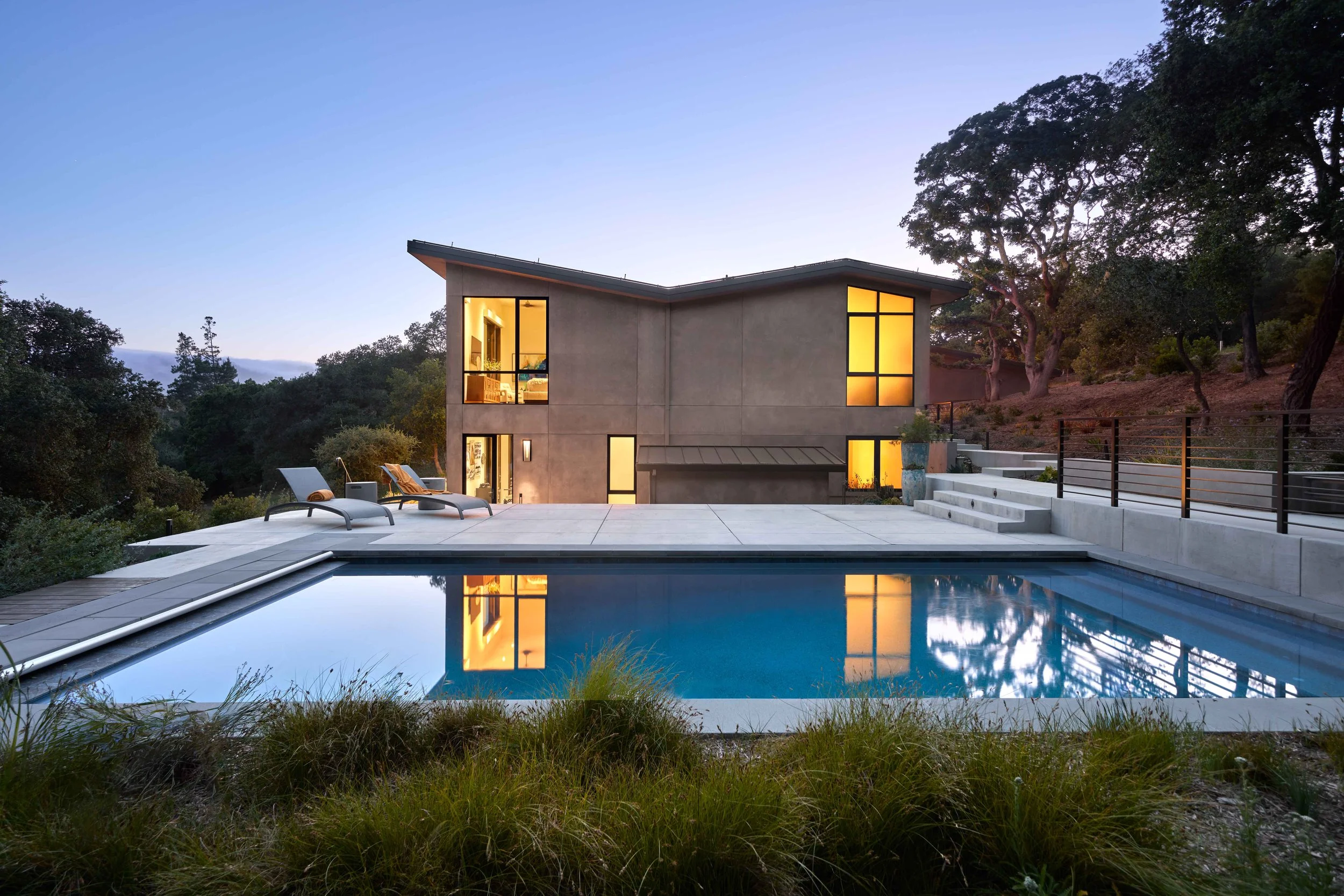 Peninsula Hill House