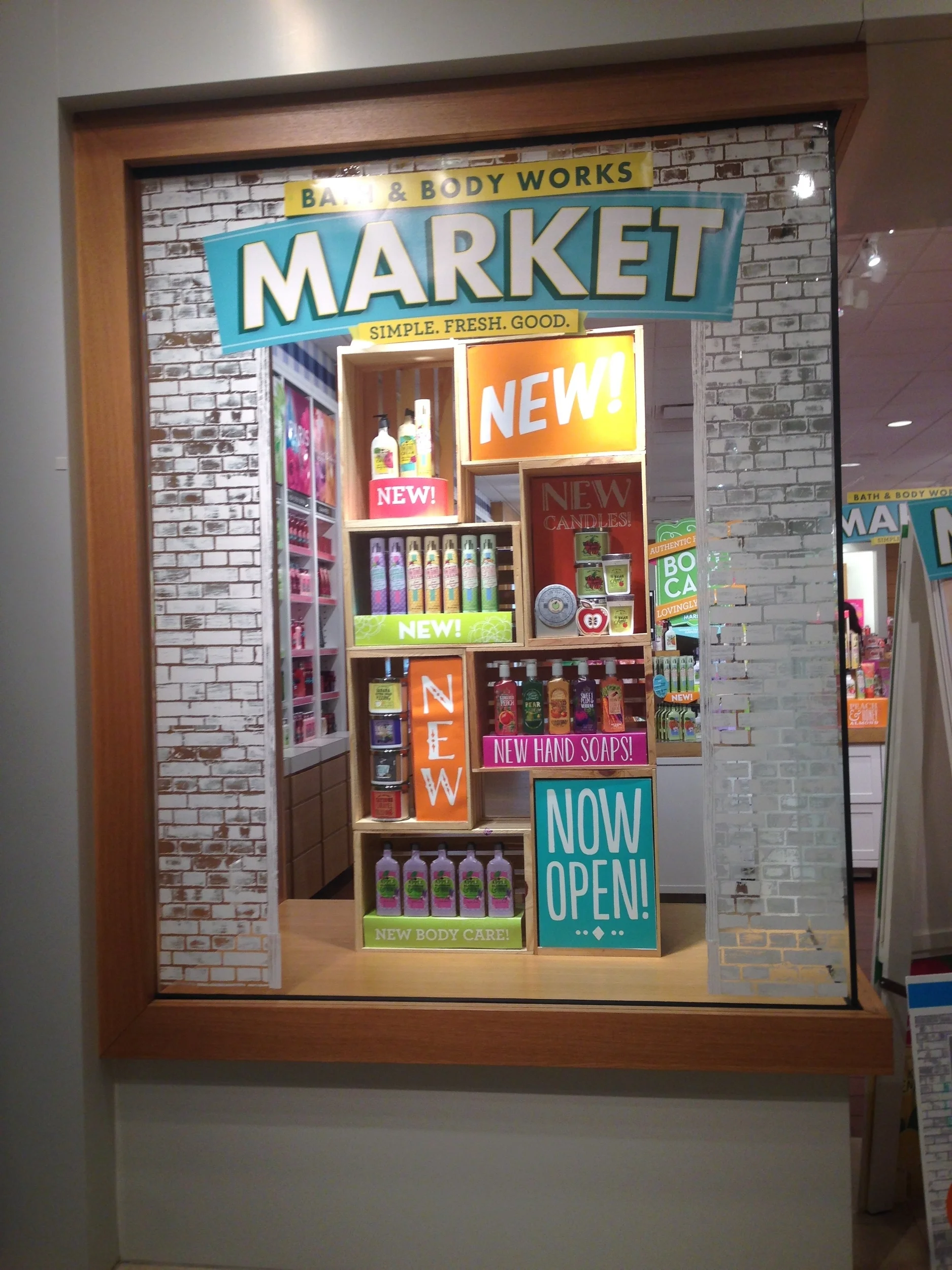 AmyDarlene_MarketWindowBBW