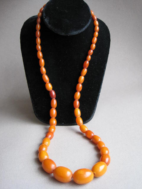 amber-beads-1_21757809038_o.jpg