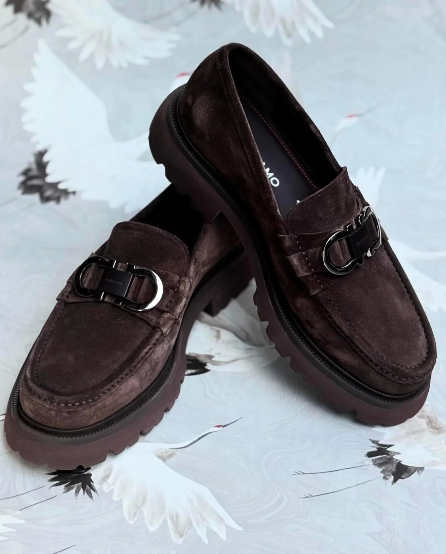 Like new ✨ &bull; Men&rsquo;s Ferragamo Sz. 7 Loafers &bull; SOLD 
&bull;
&bull;
&bull;
&bull;
&bull;
#ferragamo #salvatoreferragamo #ferragamoshoes #mensstyle #streetstyle #nycstyle #nycfashion #mensshoes #thrifted #thriftfashion #nycthrift #vintage