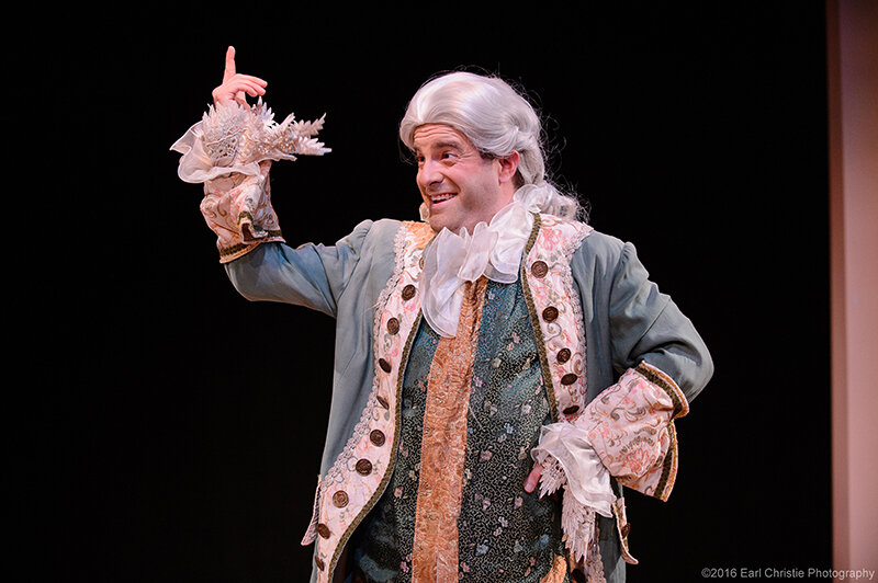 083 Moonbox Amadeus.jpg