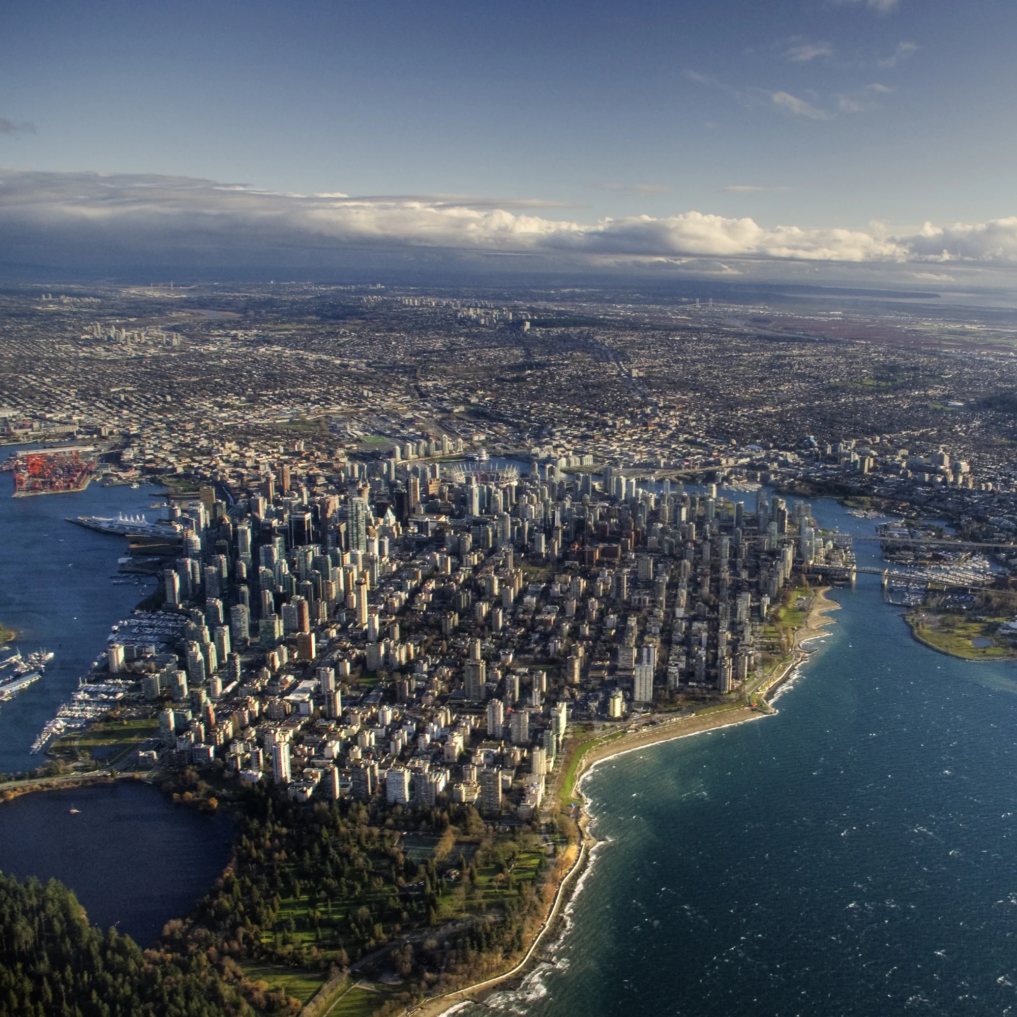 5425cdcec07a809a0e000174_rise-competition-seeks-ideas-to-combat-sea-level-rise-in-vancouver_downtown-vancouver.jpg