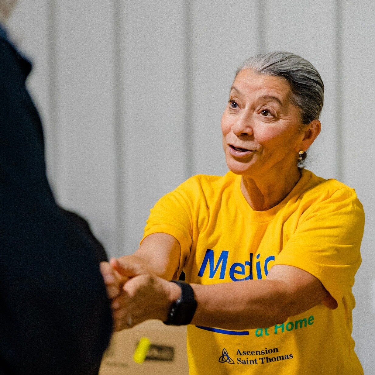 Medical Mission at Home 
Client: @ascension_org 
Location: Nashville, TN
04.29.2023

#wisconsincommericalphotographer #grahamimages #peopleatwork #industrialphotography #community