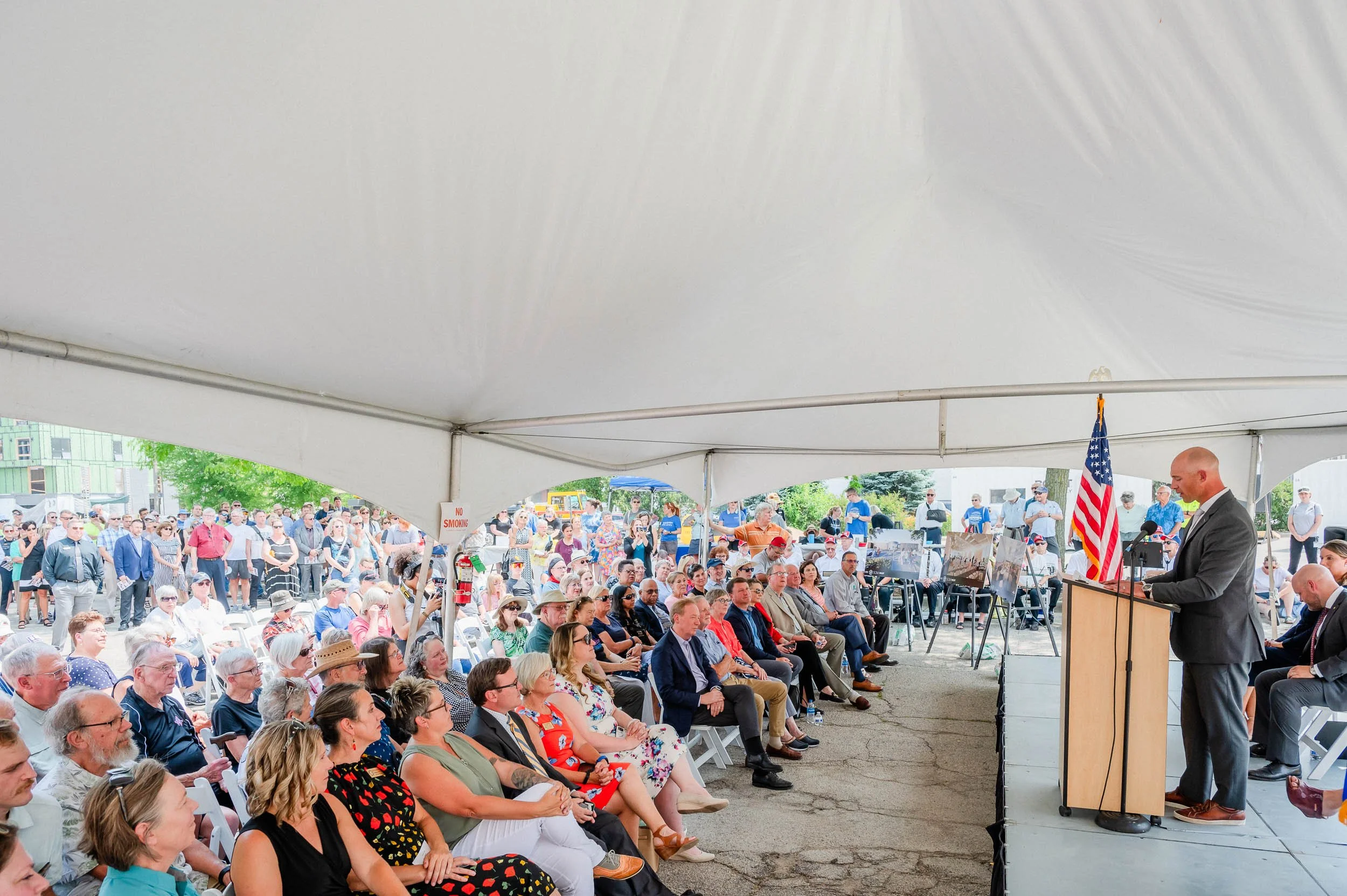 groundbreaking-appleton-library-004-webbig.jpg