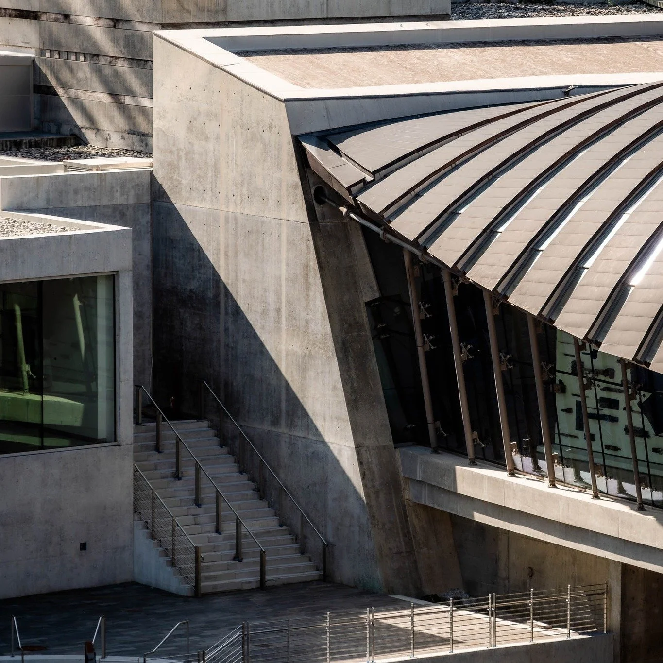 Client: @e30facades 
Date: July 11, 2025
Location: Bentonville, Arkansas

#architecturalphotography #wisconsinphotographer #wisconsincommericalphotographer #grahamimages
#exteriordesign