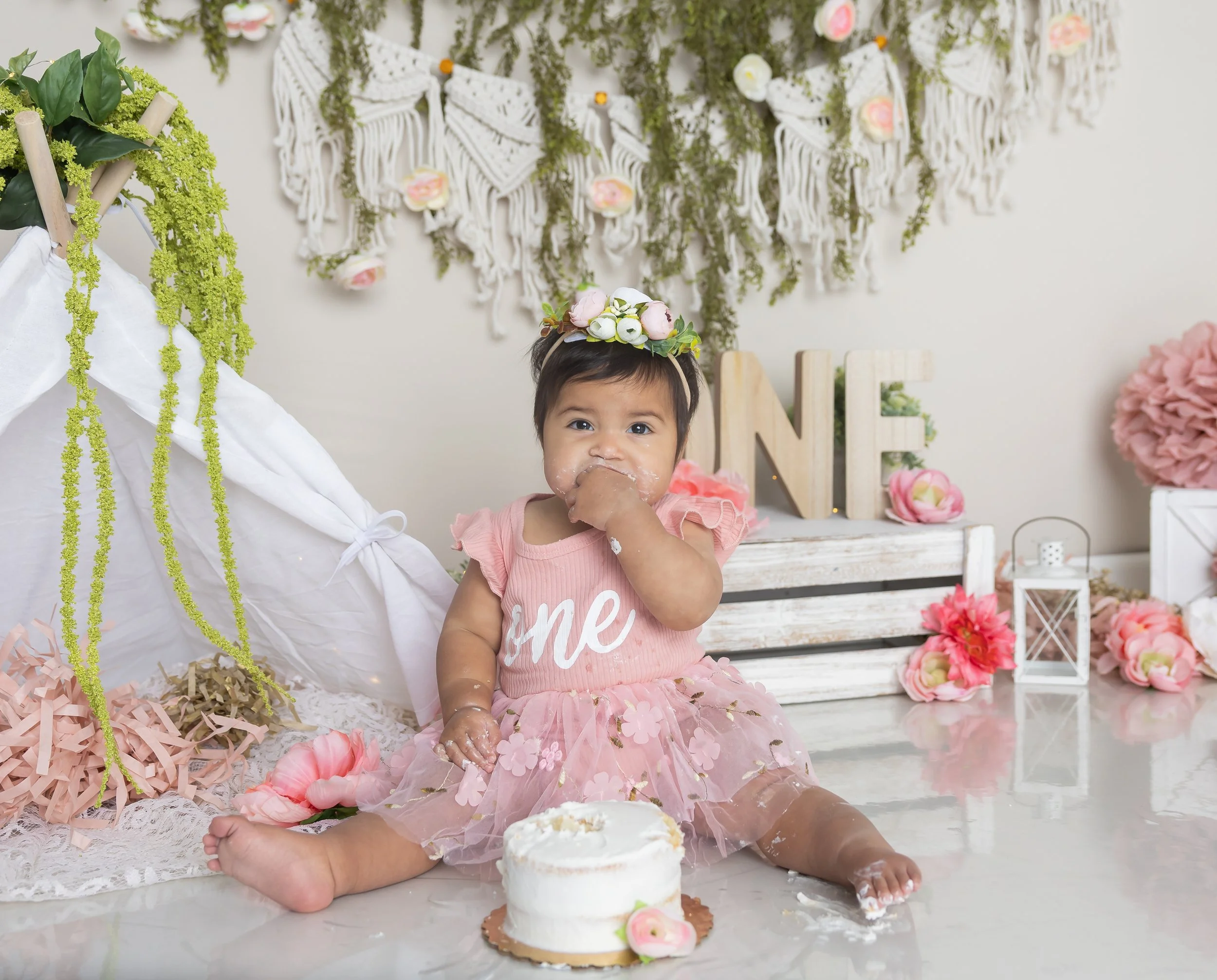 Emilia's Cake Smash-46.jpg