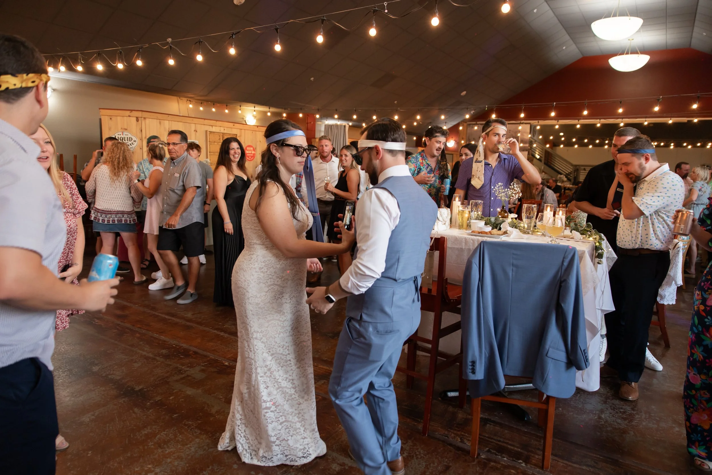Jessica & Chris 2 Penguins Reception-404.jpg
