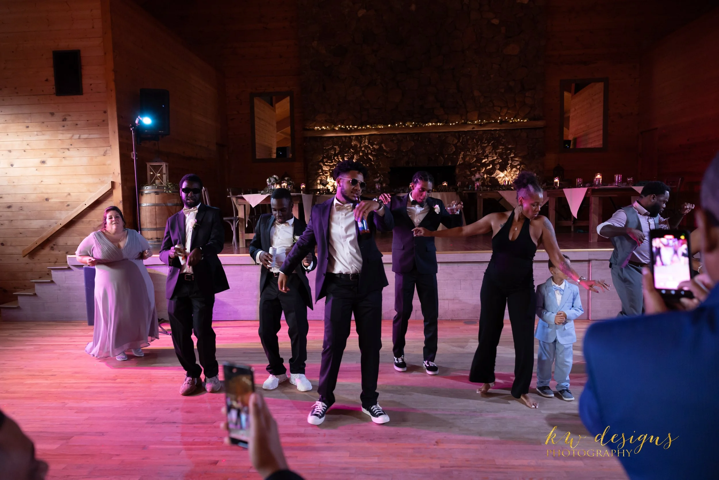 Alex & Berto Wedding Day Previews-58.jpg