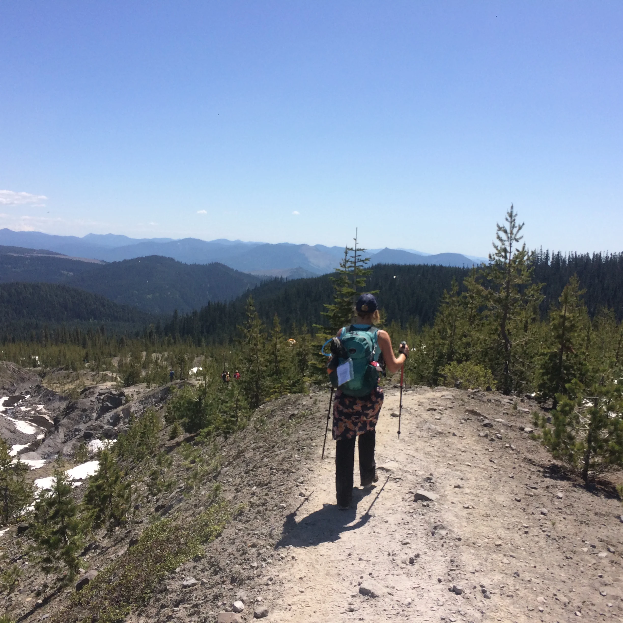 By the time we finished glissading and were hiking out, most of us were in tank tops and shorts. What a great day!