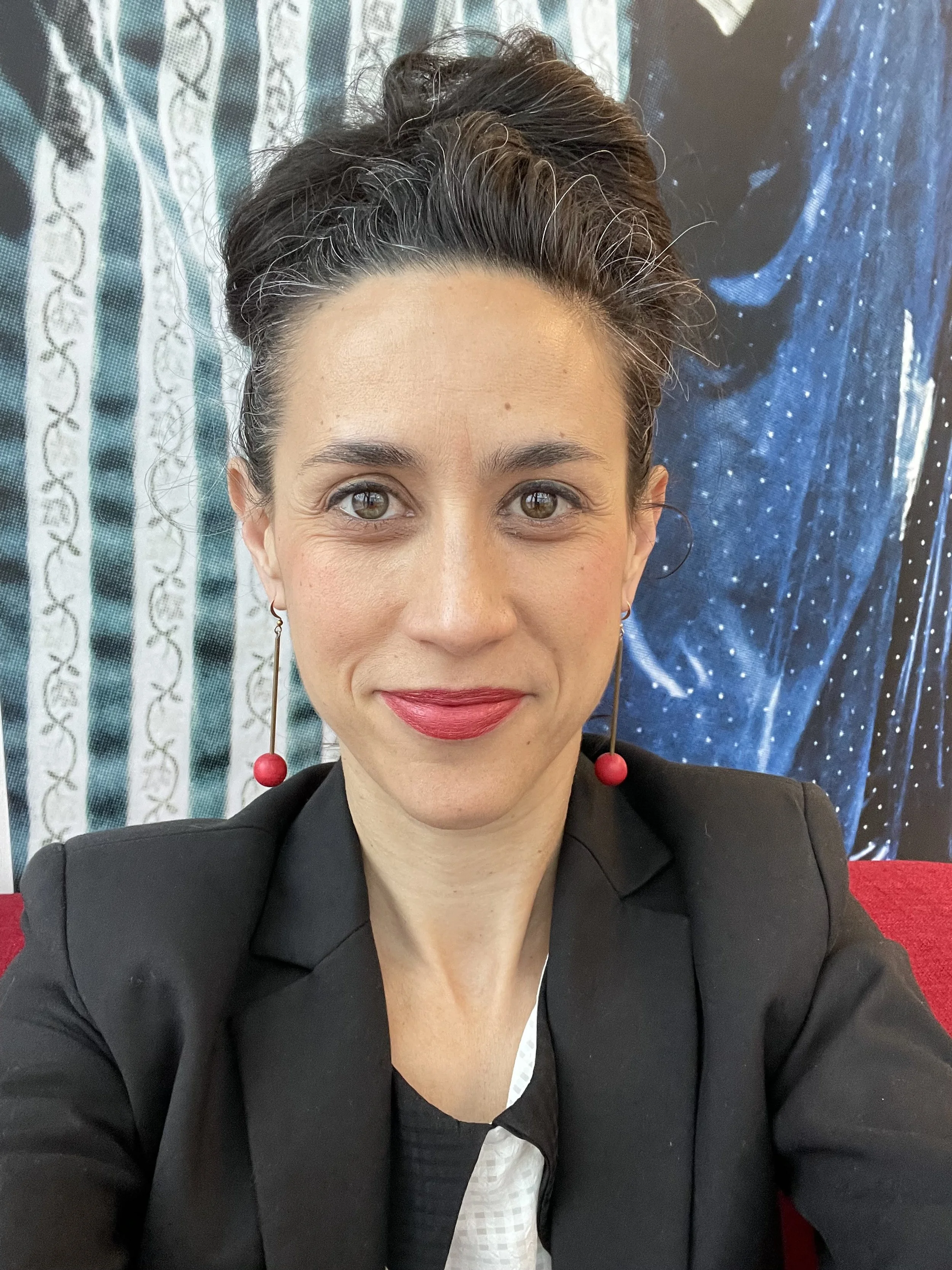 Catherine Cédillot dirigera cet automne (2025) l'atelier "Disponibilité émotionnelle et physique (de l’actrice/de l'acteur)"