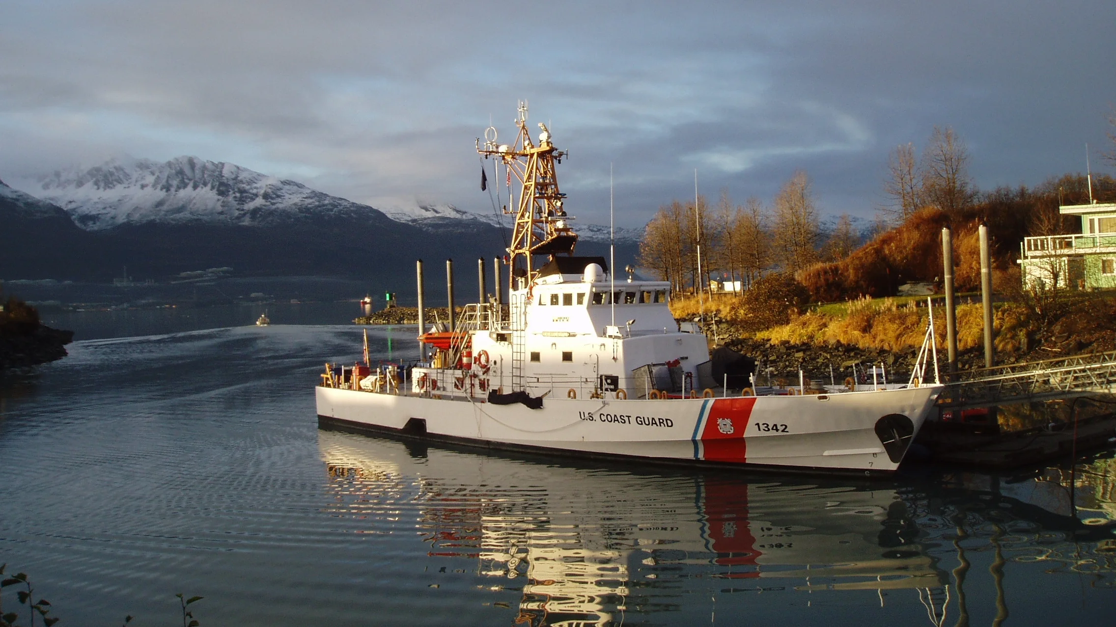 valdez PA190052 Cutter.JPG