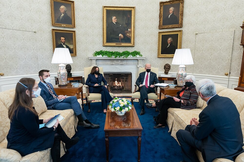 Secretary Yellen meeting with President Joe Biden and Vice President Kamala Harris on January 29, 2021. (Credit: Adam Schultz, White House Photos)