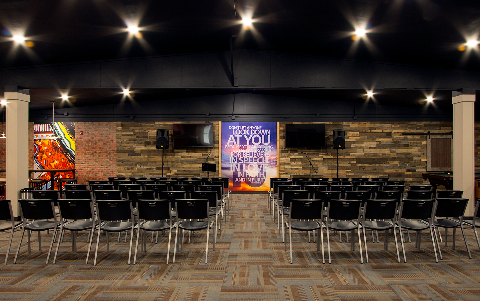 Crosspoint Church Youth 04.png