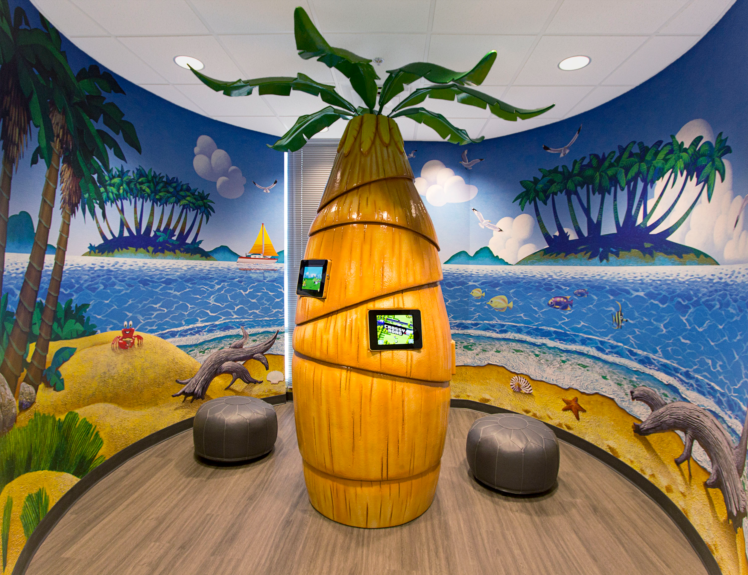 Palm Tree Game Unit