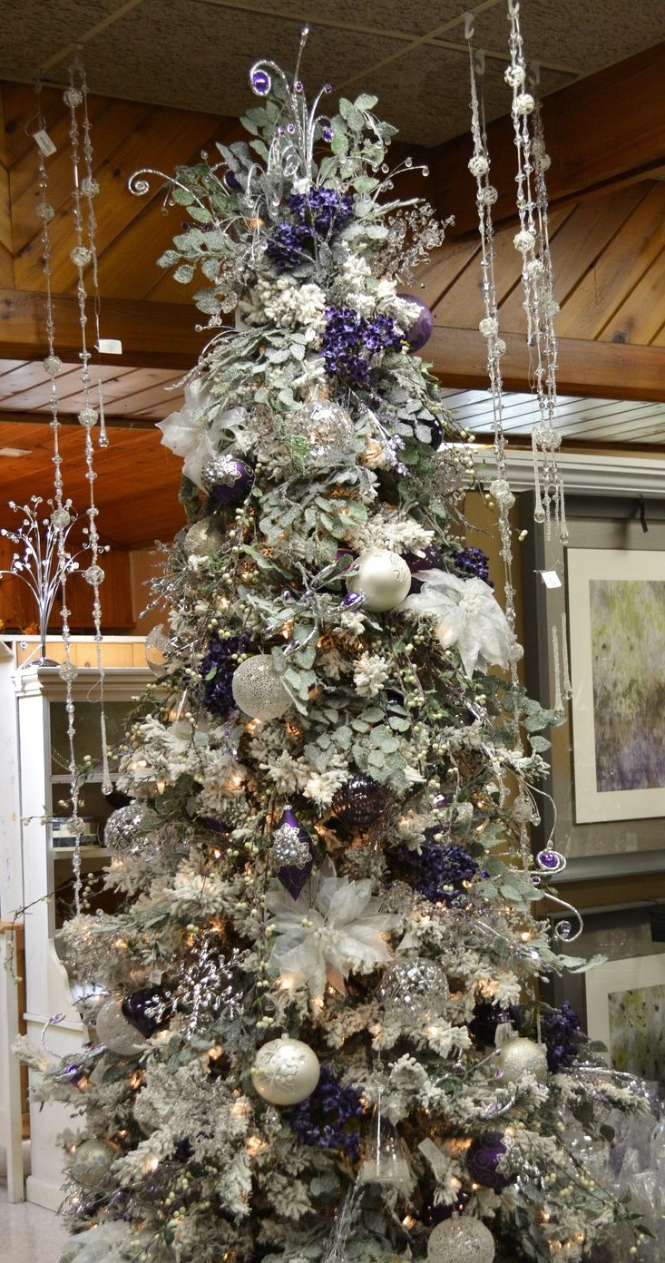 Frosted Purple and White Christmas Tree DKdekor