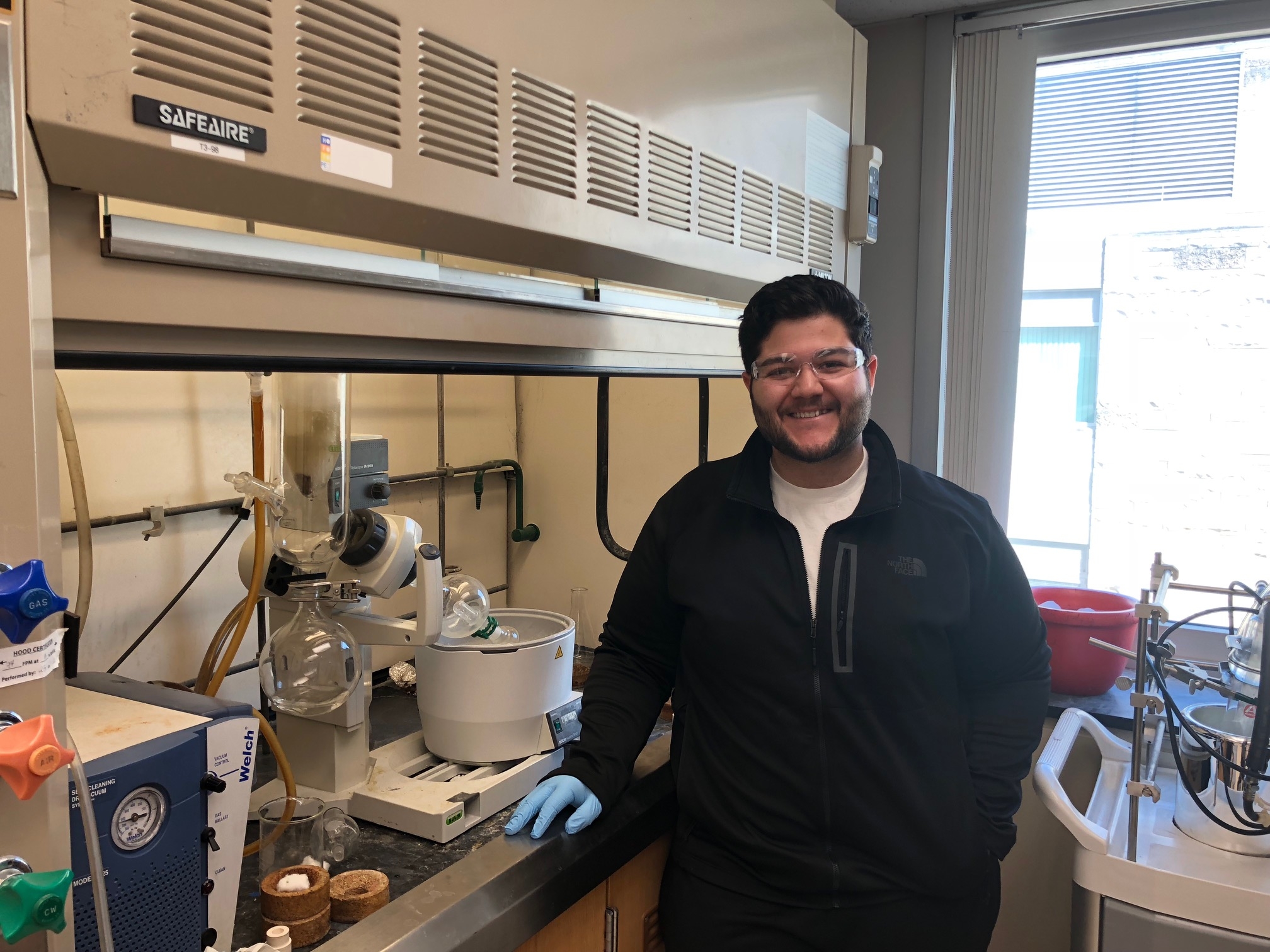 MR. MICHAELANGELO ZULLO, BIOLOGY/PRE-MED, BS, JOINS THE LAB