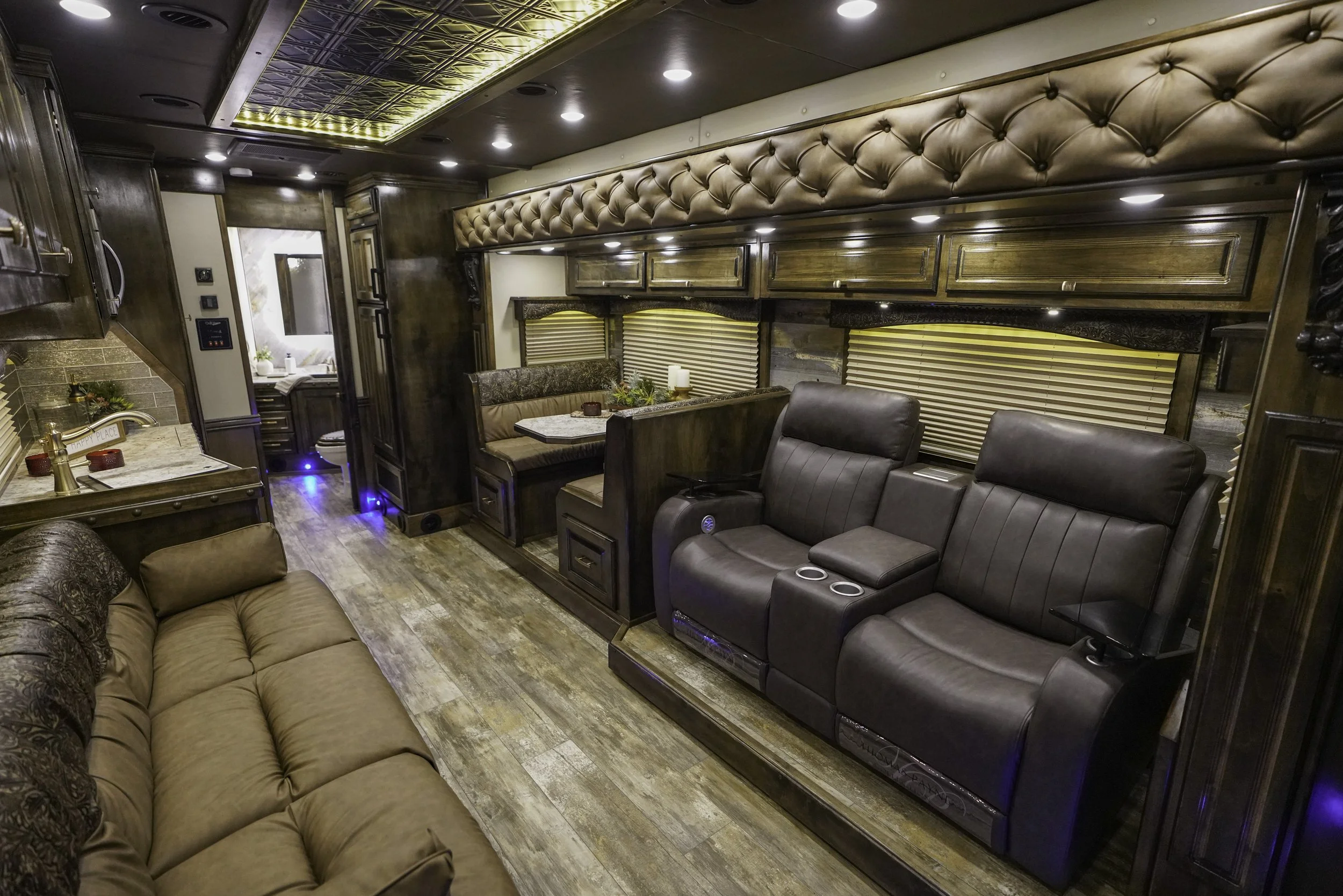 Custom Living Quarters Horse Trailers