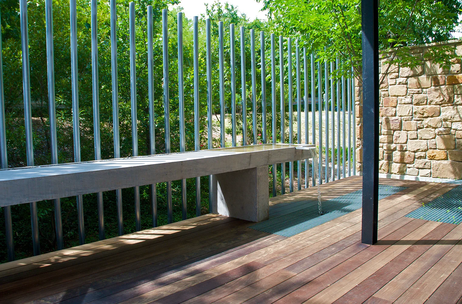 DSC_8531 - Version 2_1001ht_2048.jpg