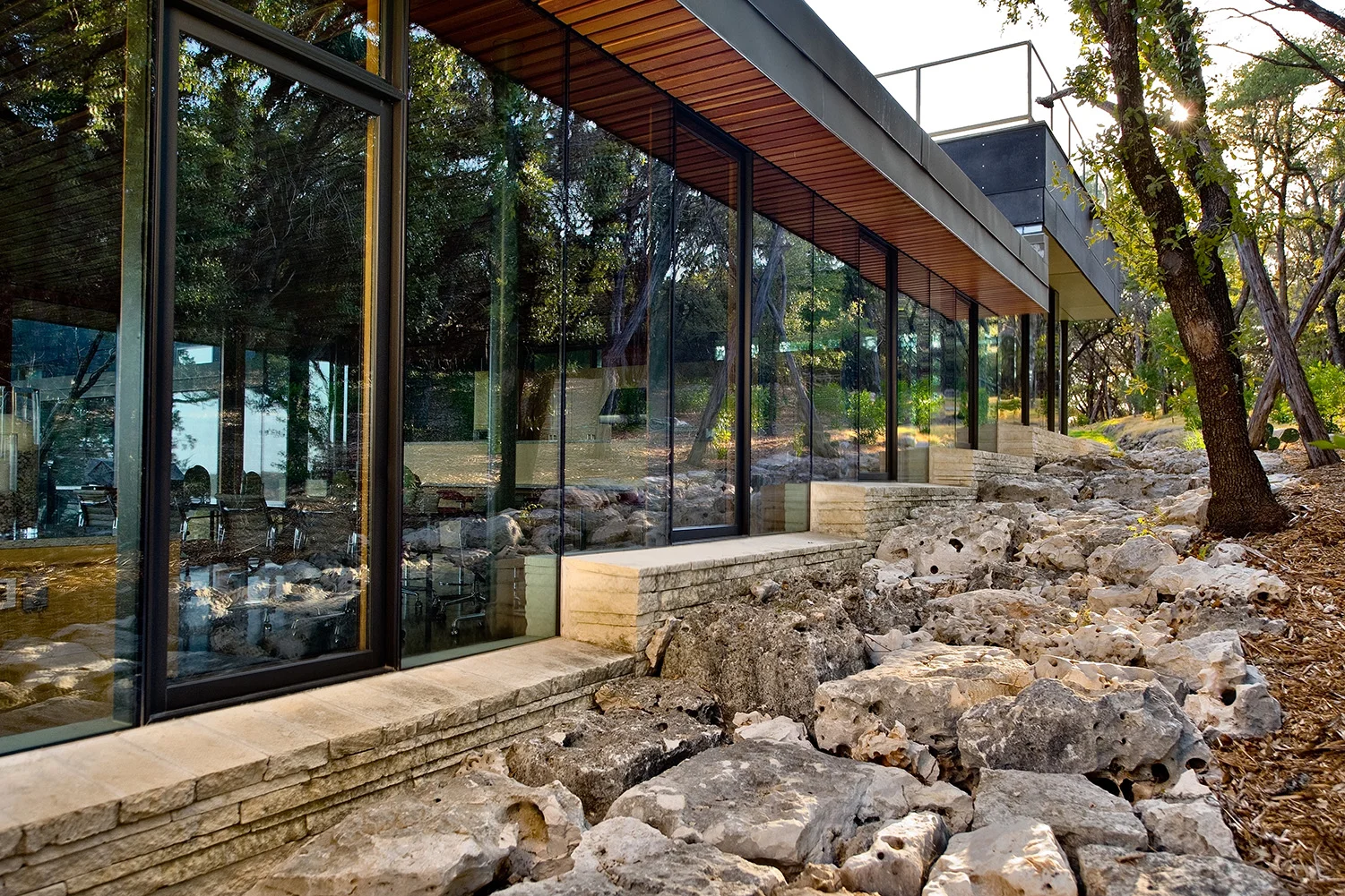 1001 h_521-05_2048.jpg