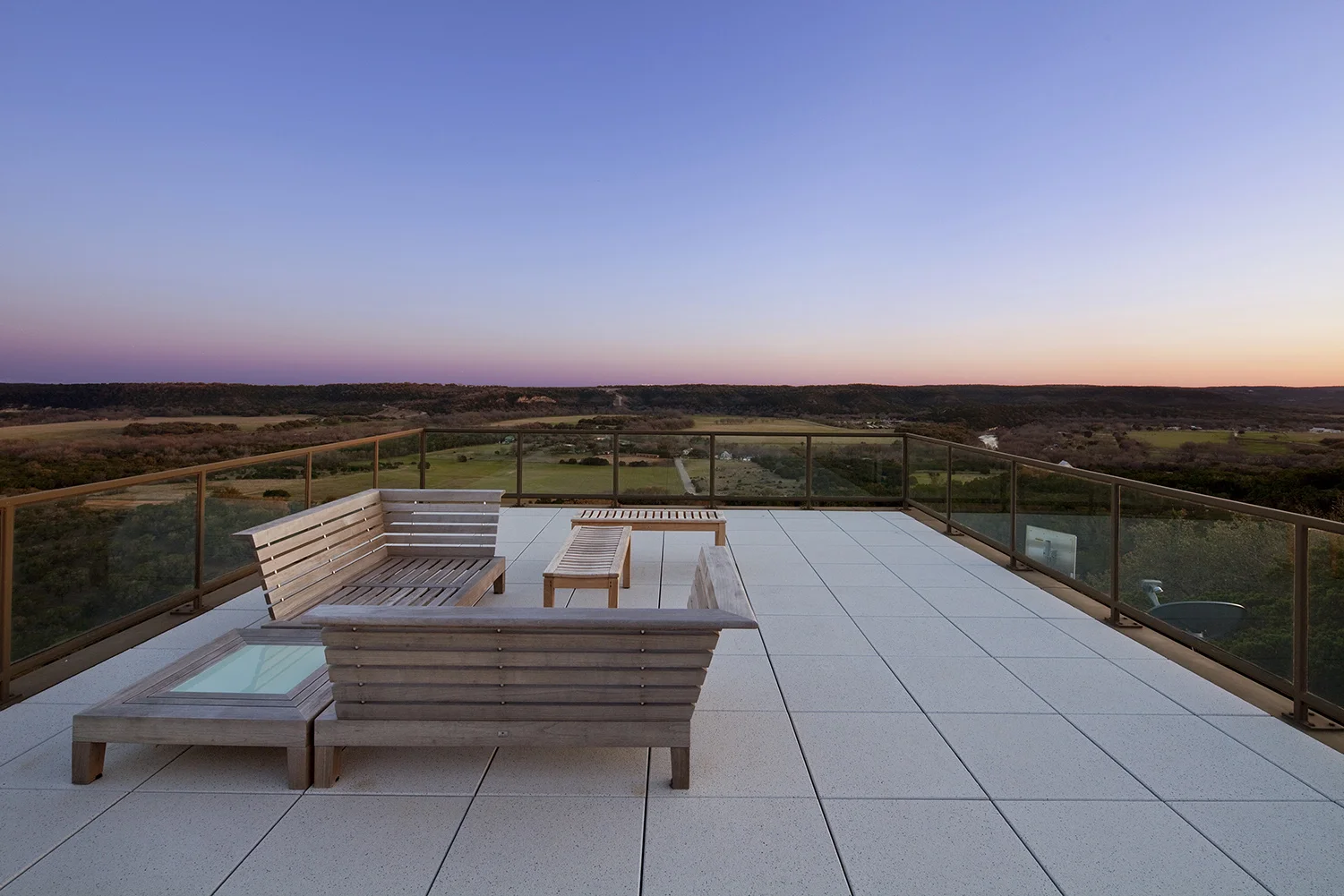 1001 h_521-14_2048.jpg