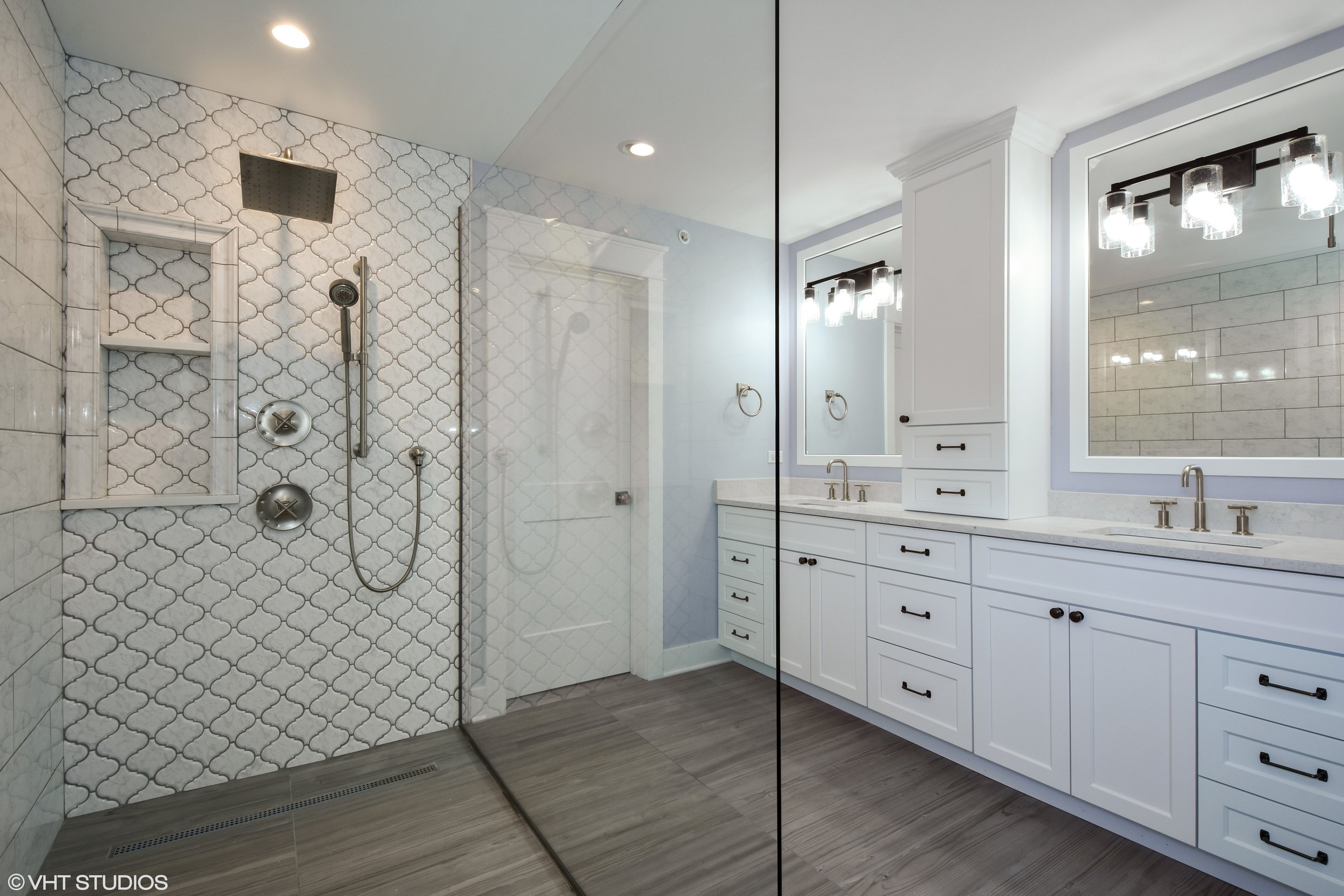 13_207WHillsideAvenue_13_MasterBathroom_HiRes.jpg