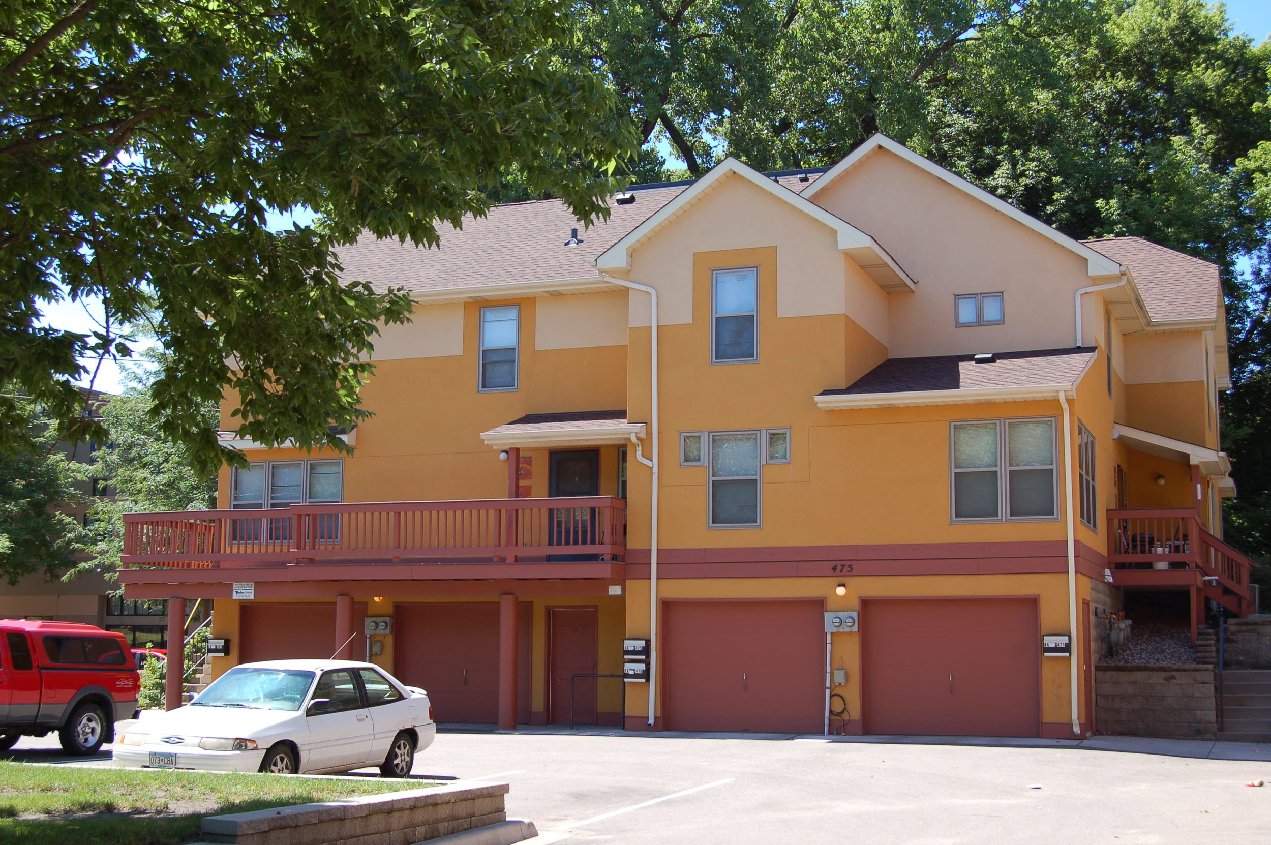 Wabasha Street Terraces