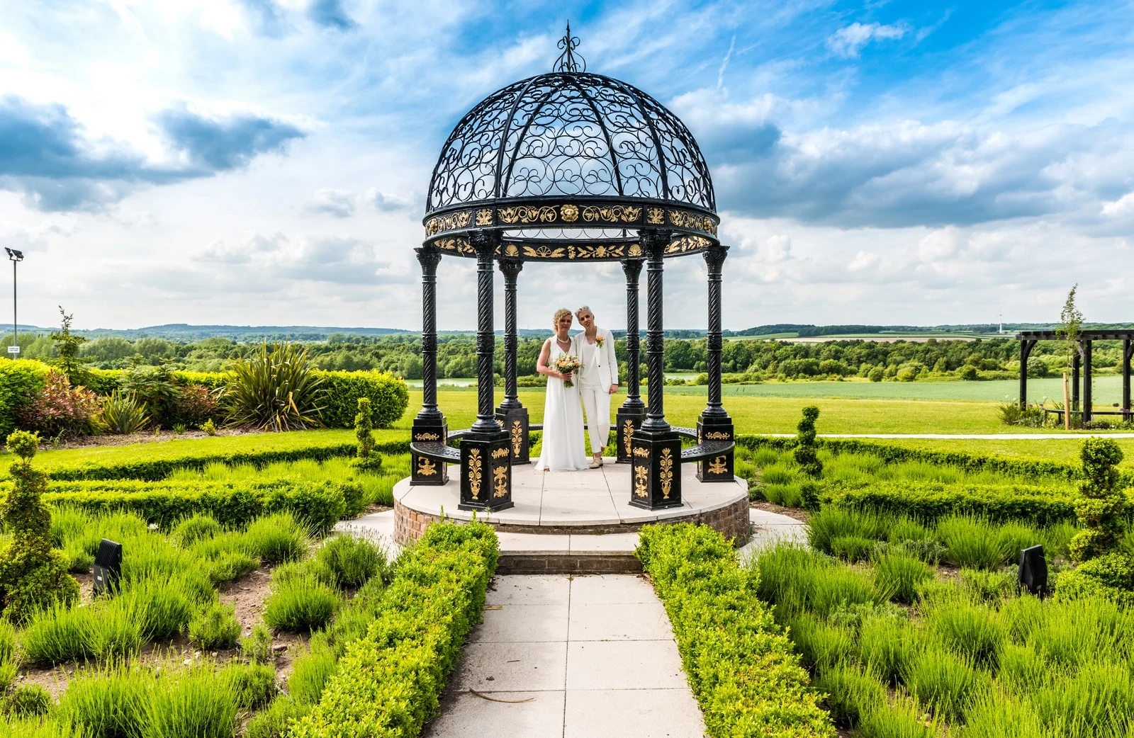 Summer Picnic Wedding
