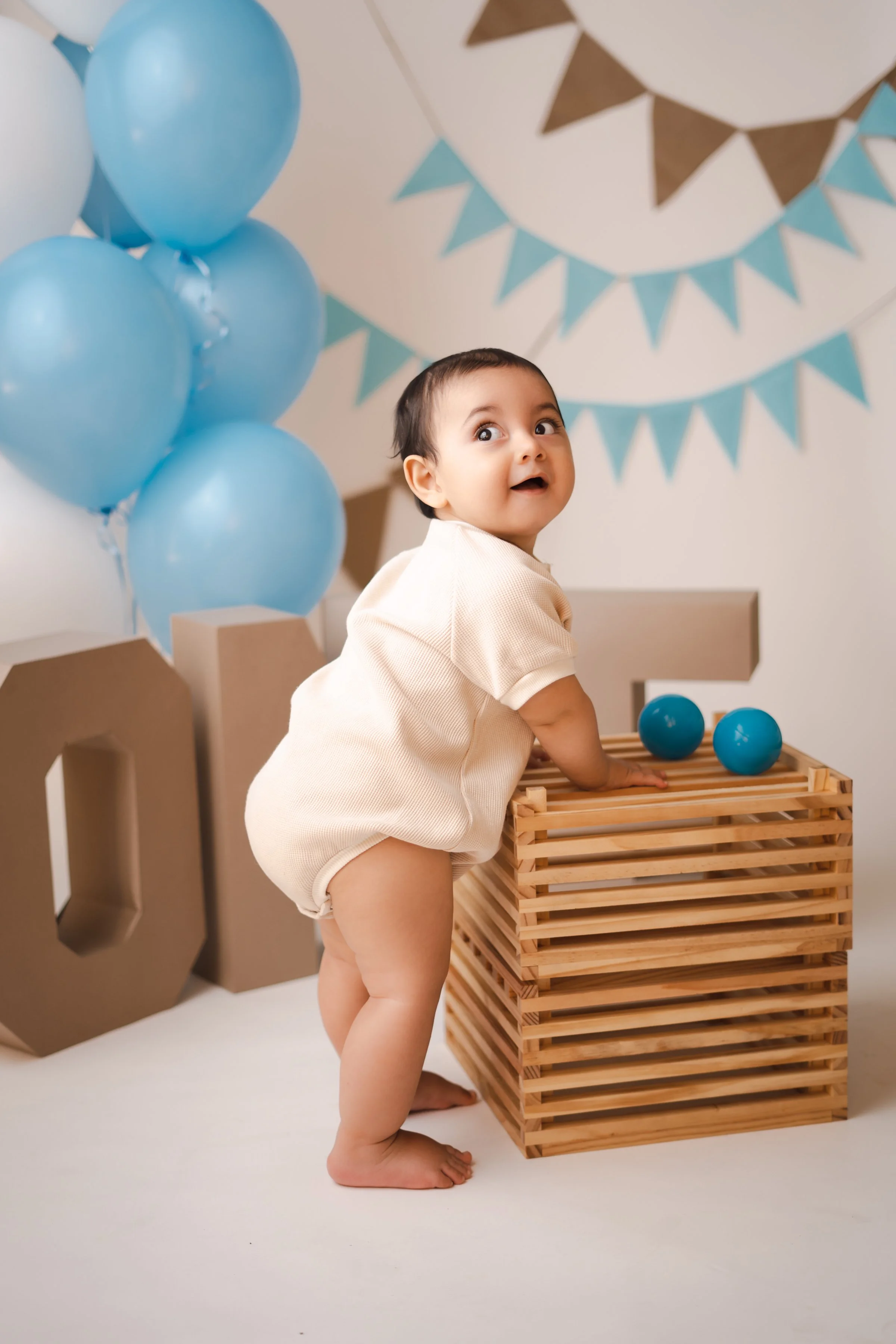 GABRIEL SMASH CAKE-9.JPG