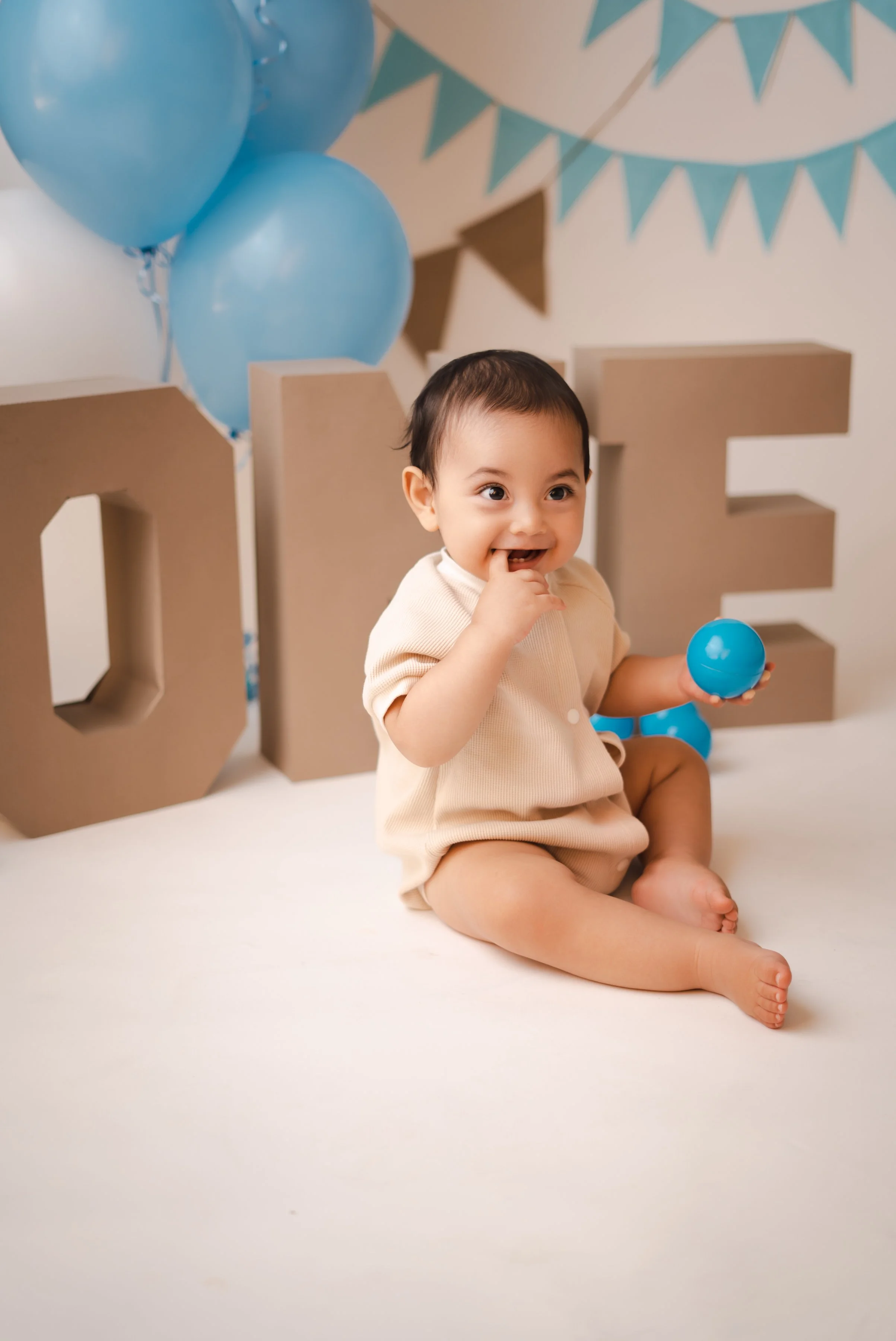 GABRIEL SMASH CAKE-12.JPG