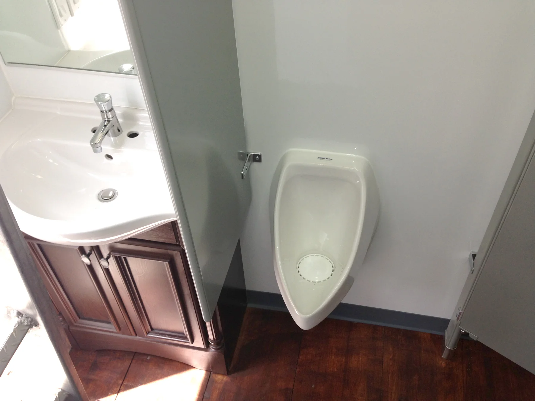 The Perfect Urinal Alternative