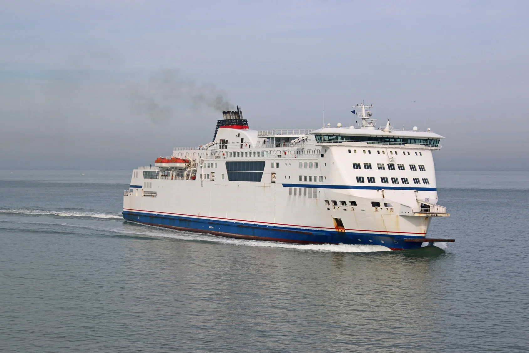 Fotolia_164025345_Ferry.jpg