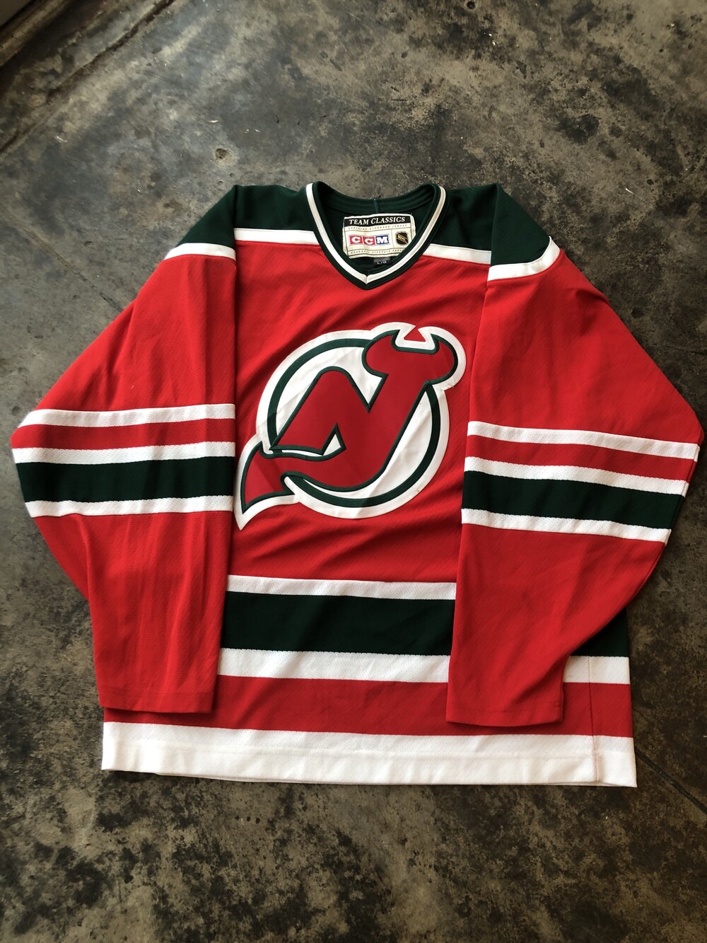 Vintage CCM NHL New Jersey Devils White Logo Red Hockey Jersey