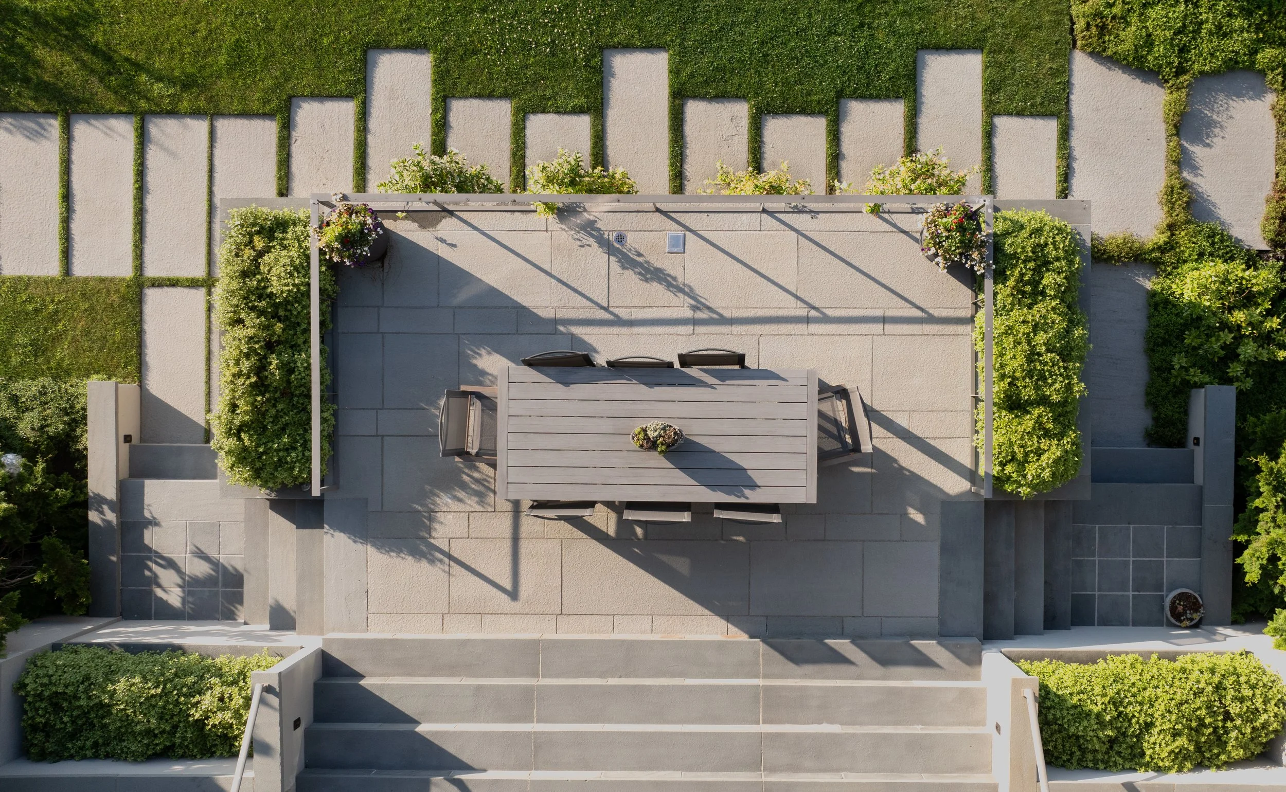 Dining terrace at Shore Blocks