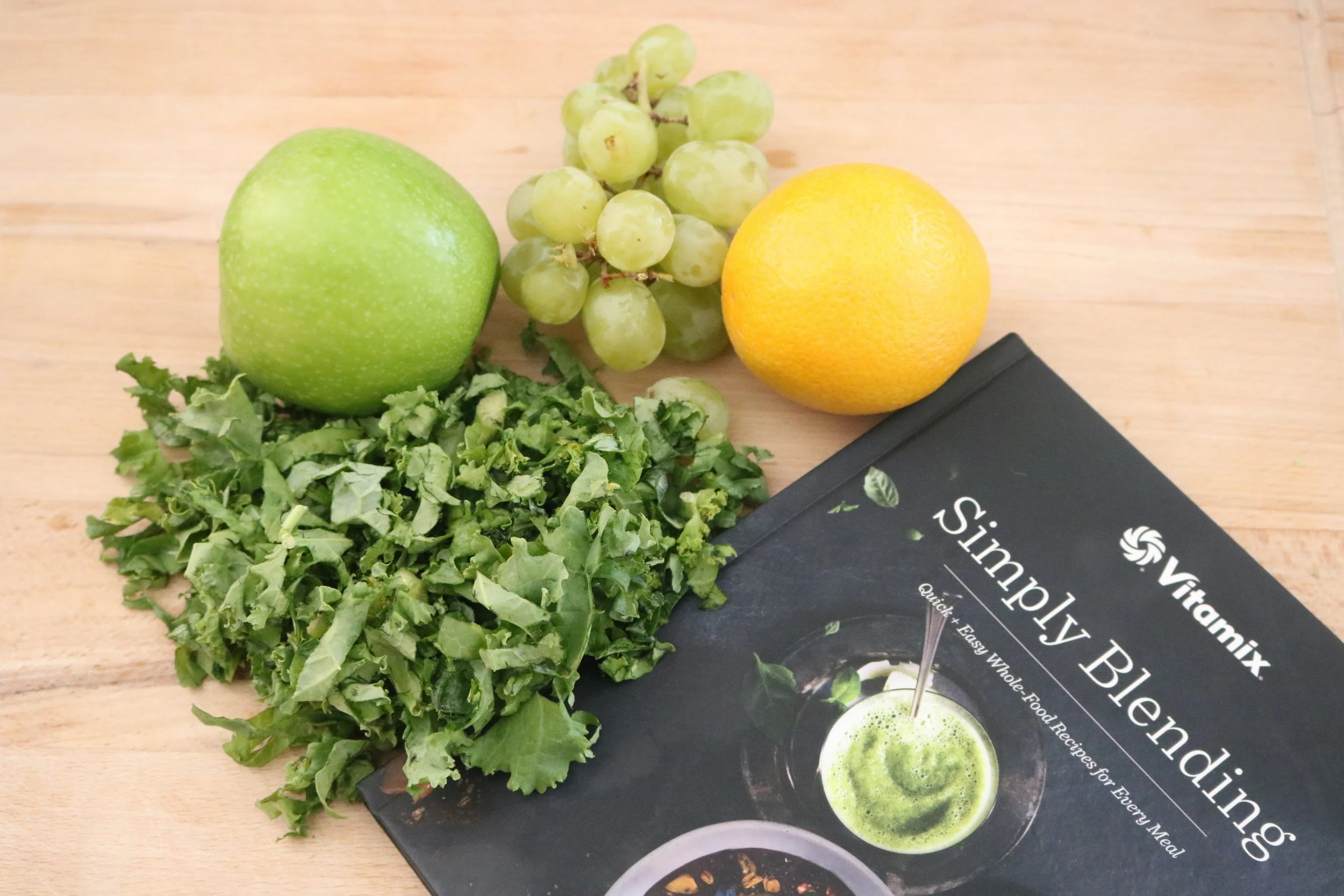 Vitamix Recipe | Kale Apple Green Smoothie