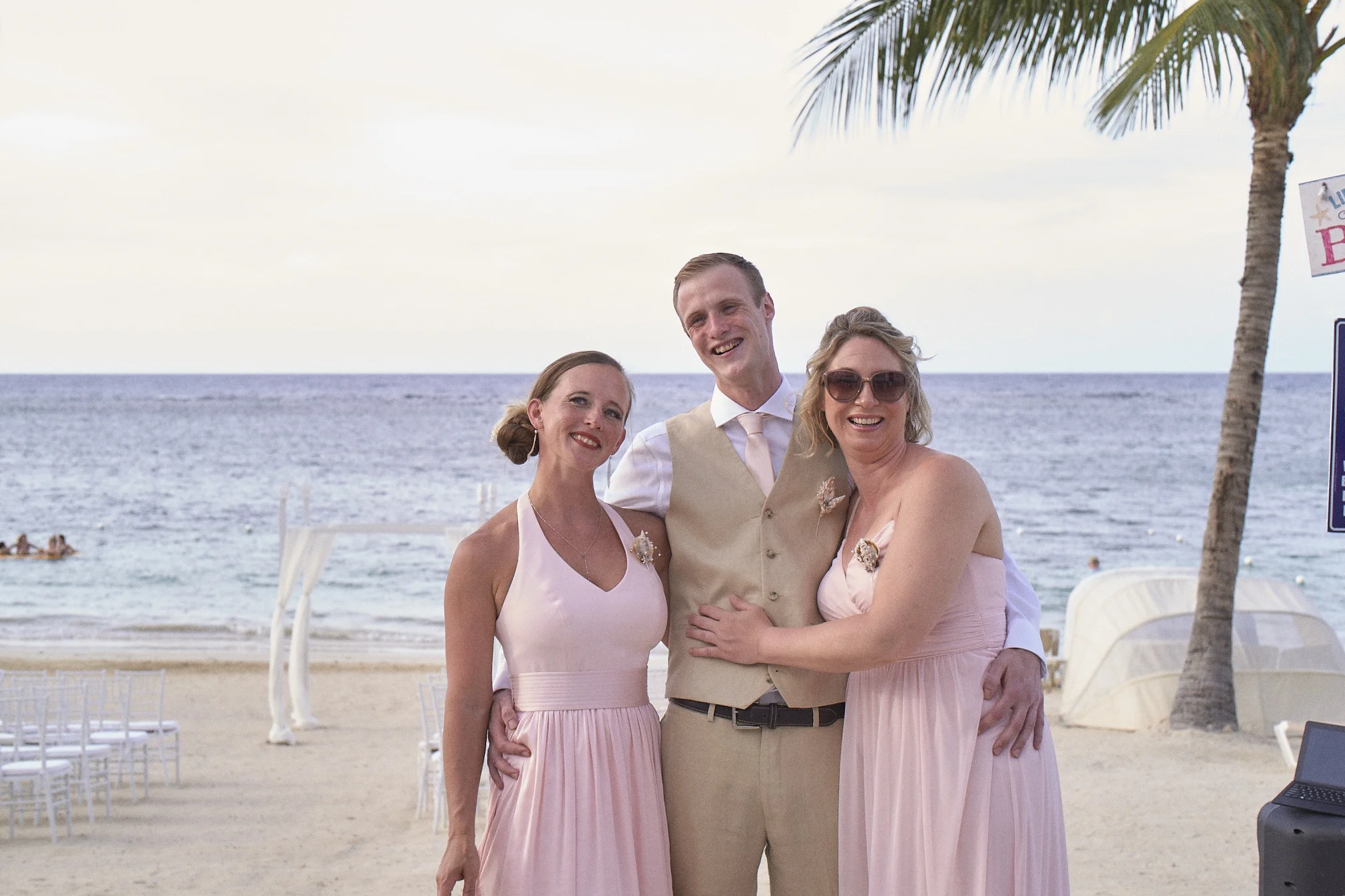 WEDDING_2019_L1000338.jpg