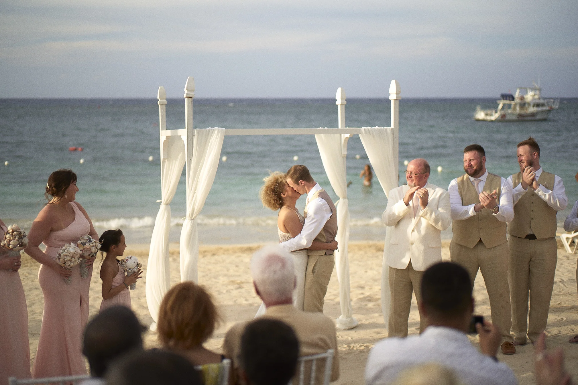 WEDDING_2019_L1000903.jpg