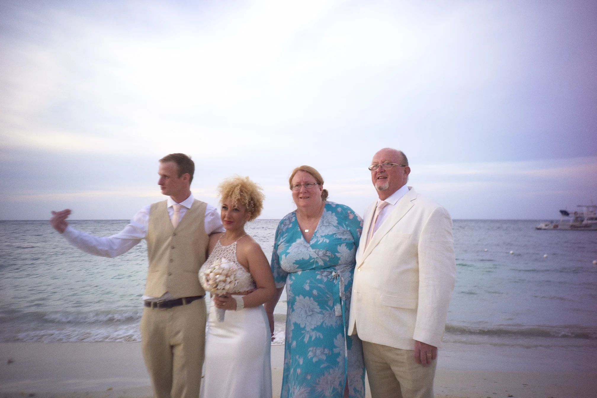 WEDDING_2019_L1001104.jpg