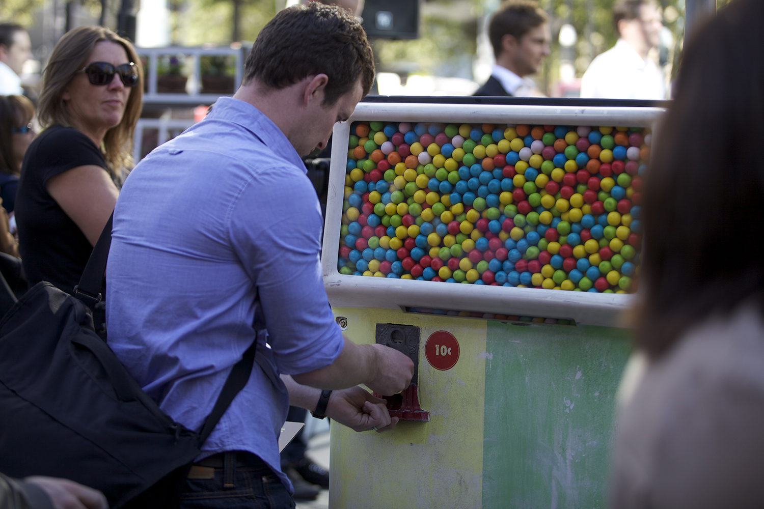 Nissan Leaf by James Dive