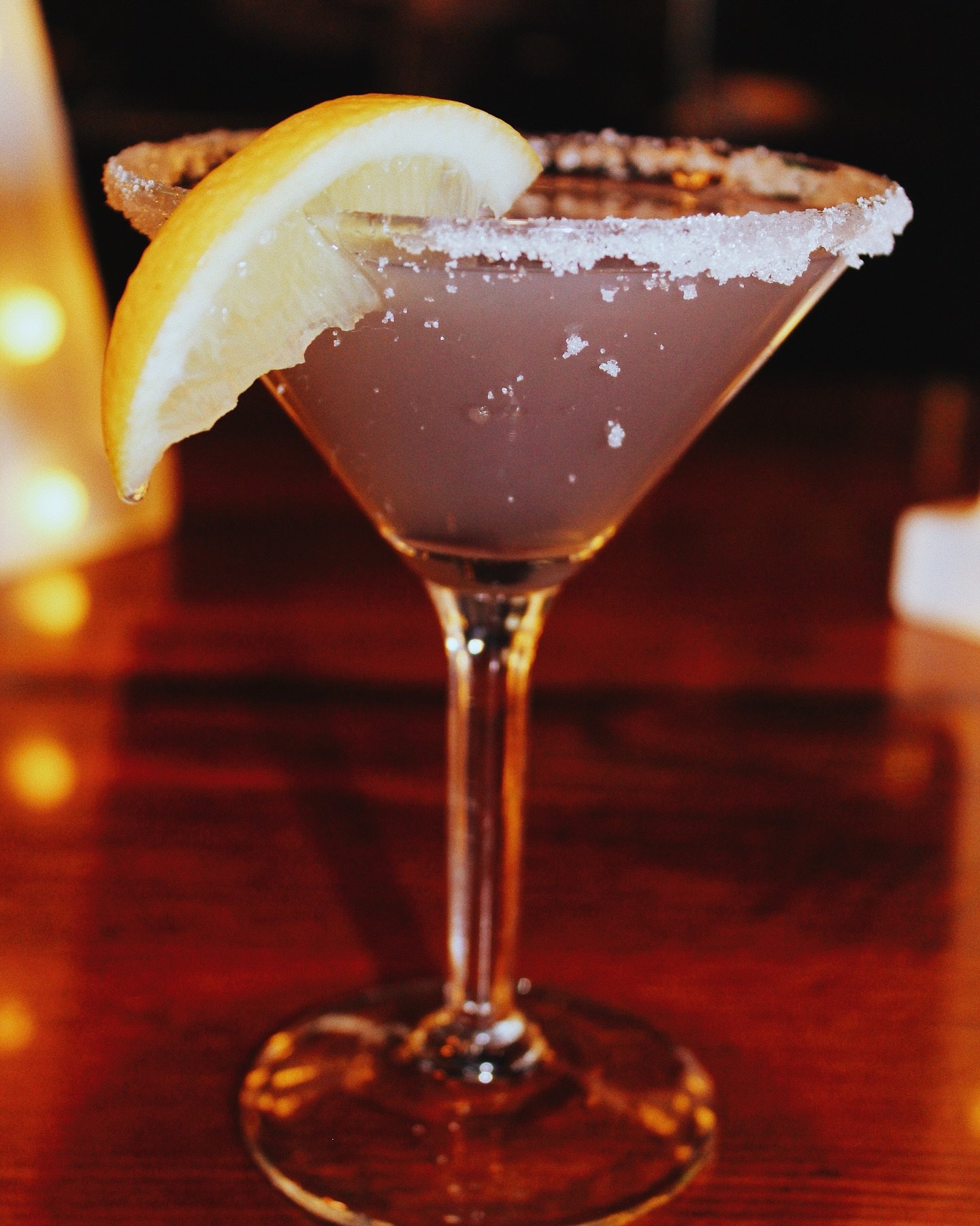 Feeling lavish drinking my fresh Lavender Lemon Drop 💅🏼

Tag us and ya lavish self when you order the &lsquo;Lavender Lemon Drop&rsquo; to be featured 😻

#odear #odearbar #bars #portlandoregon #oregon #barandgrill #cocktails #drinks #lavender #pdx