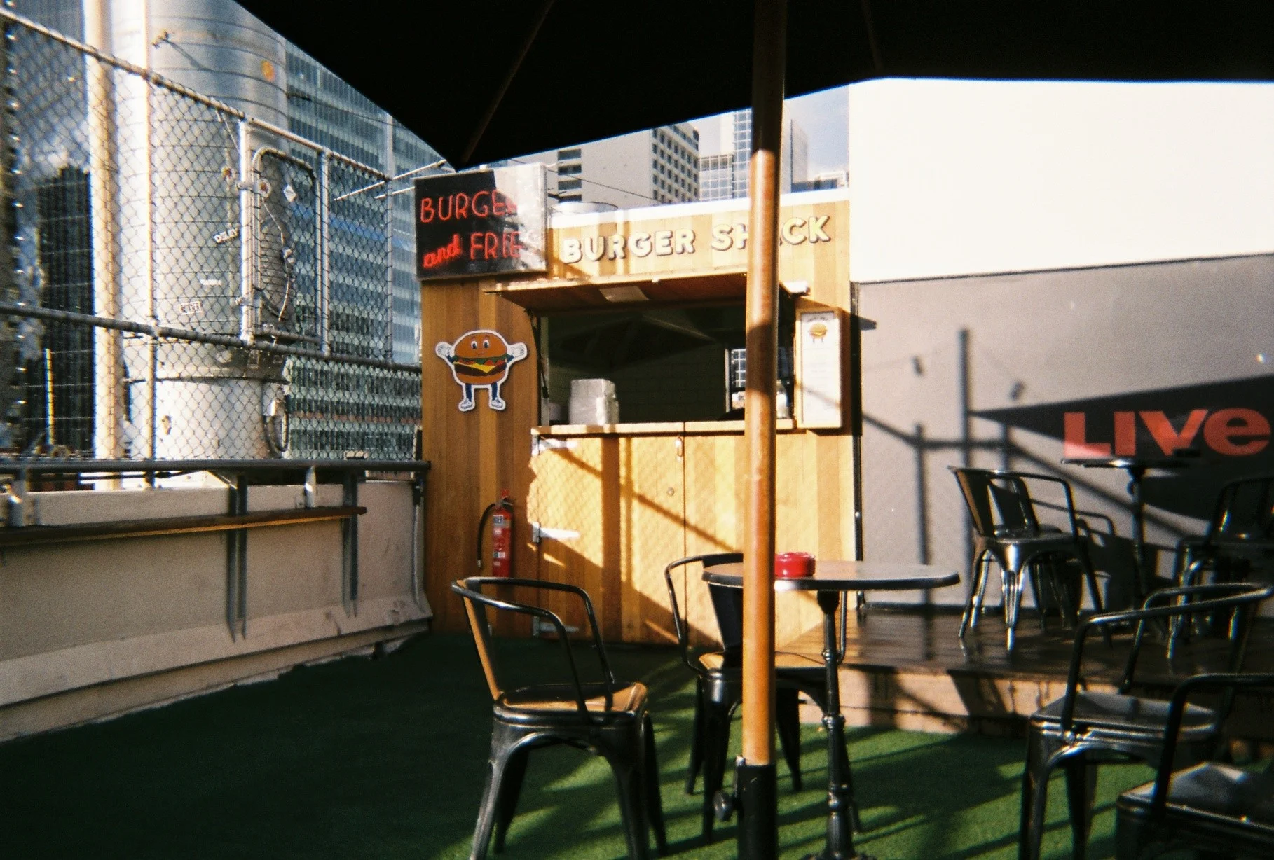F1000006.jpg