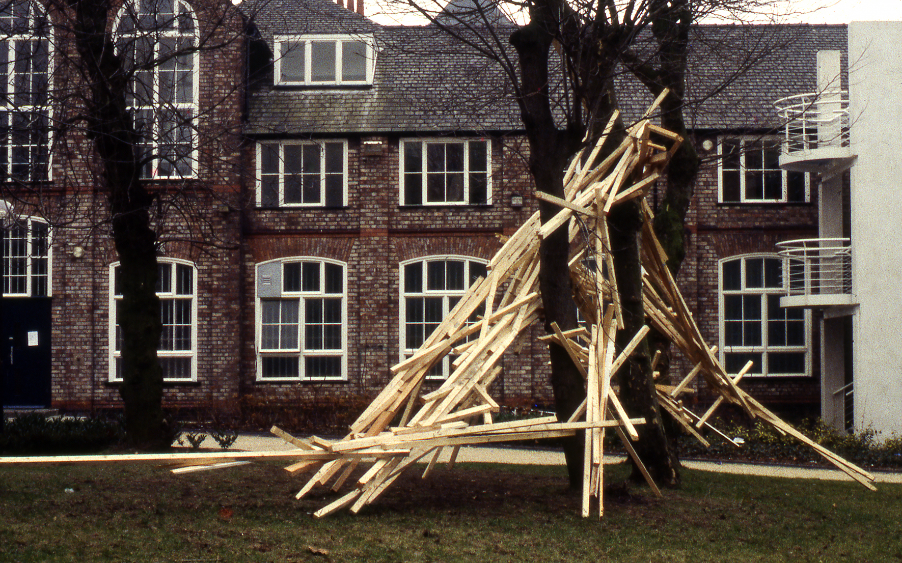 Sculpture: Untitled: Liverpool University