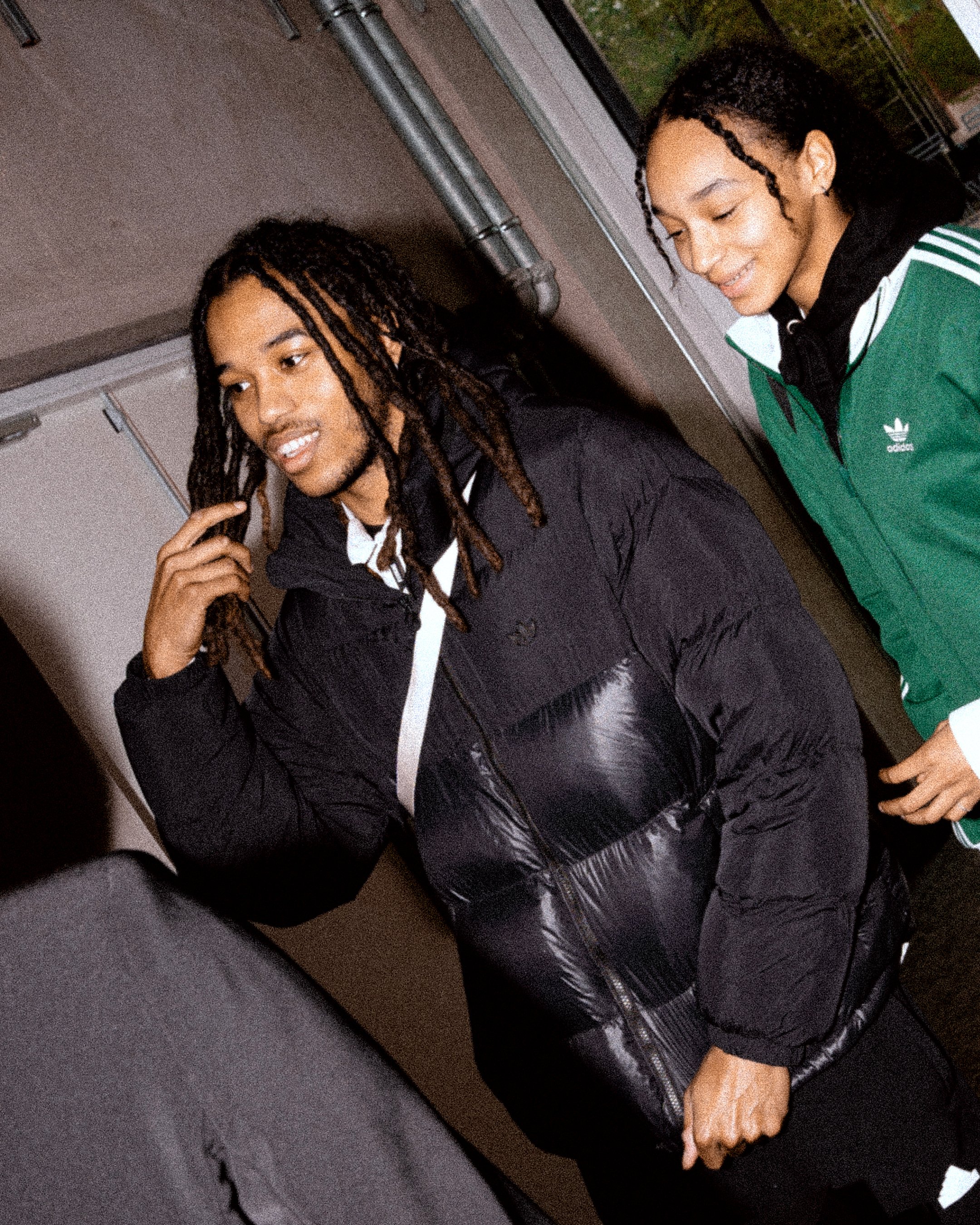 DAMANI_CAROUSEL_02.jpg